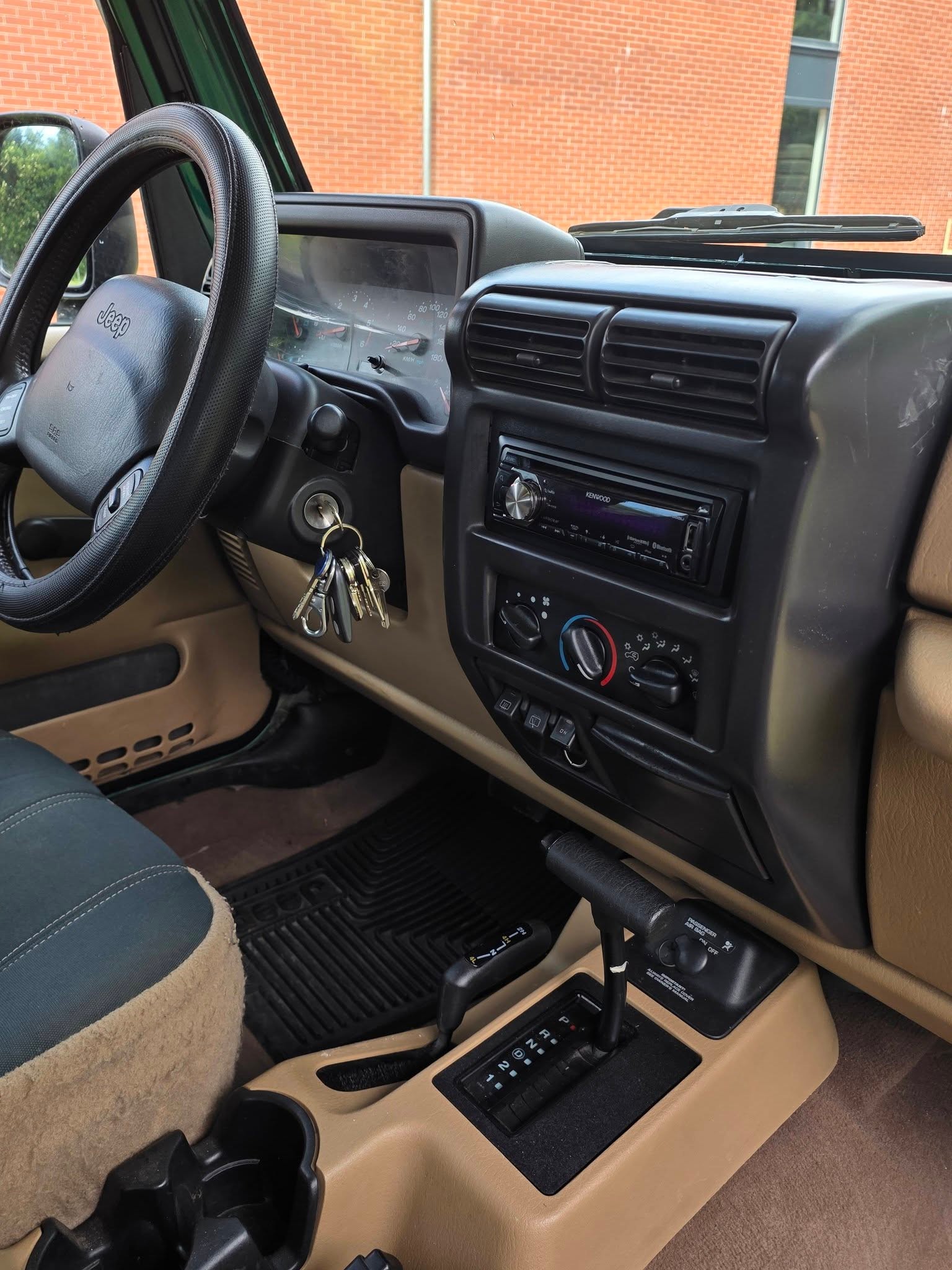 JEEP Wrangler 4.0 Sahara Hardtop-image-8