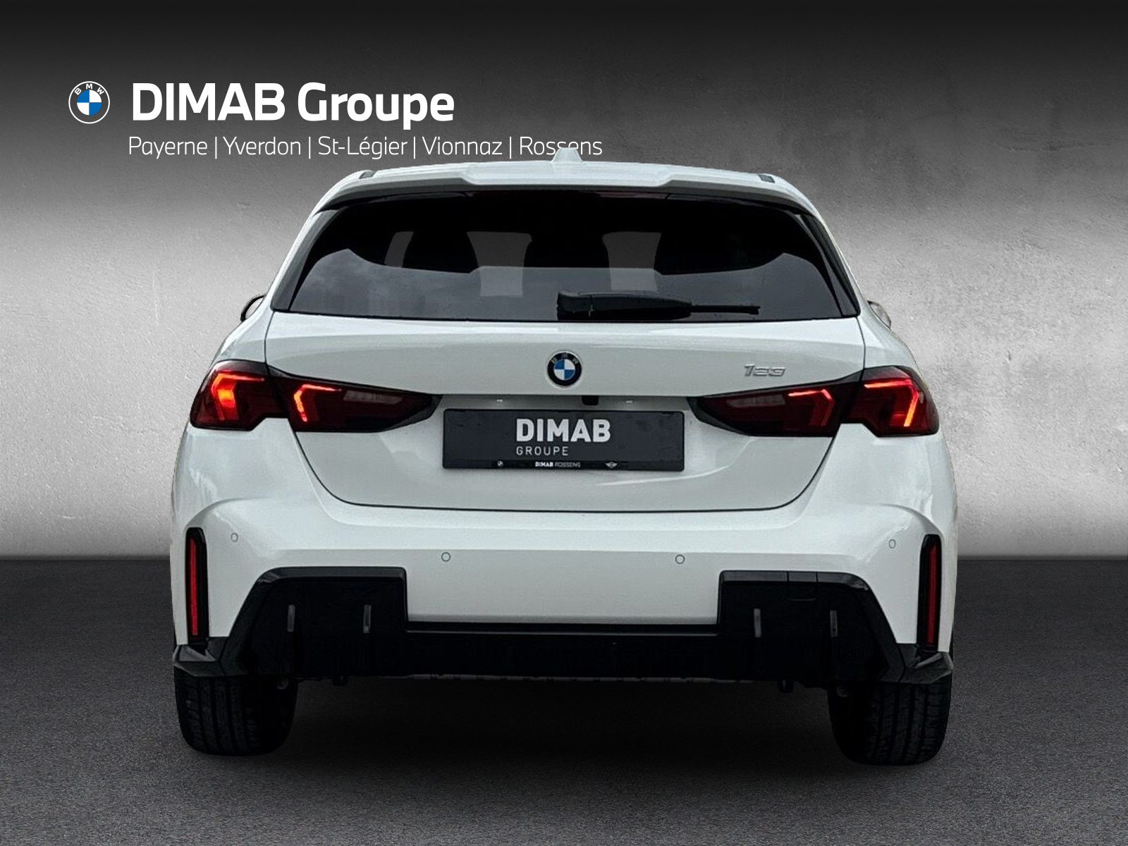 BMW 123 xDrive M Sport Pro Steptronic-showroom-element-3