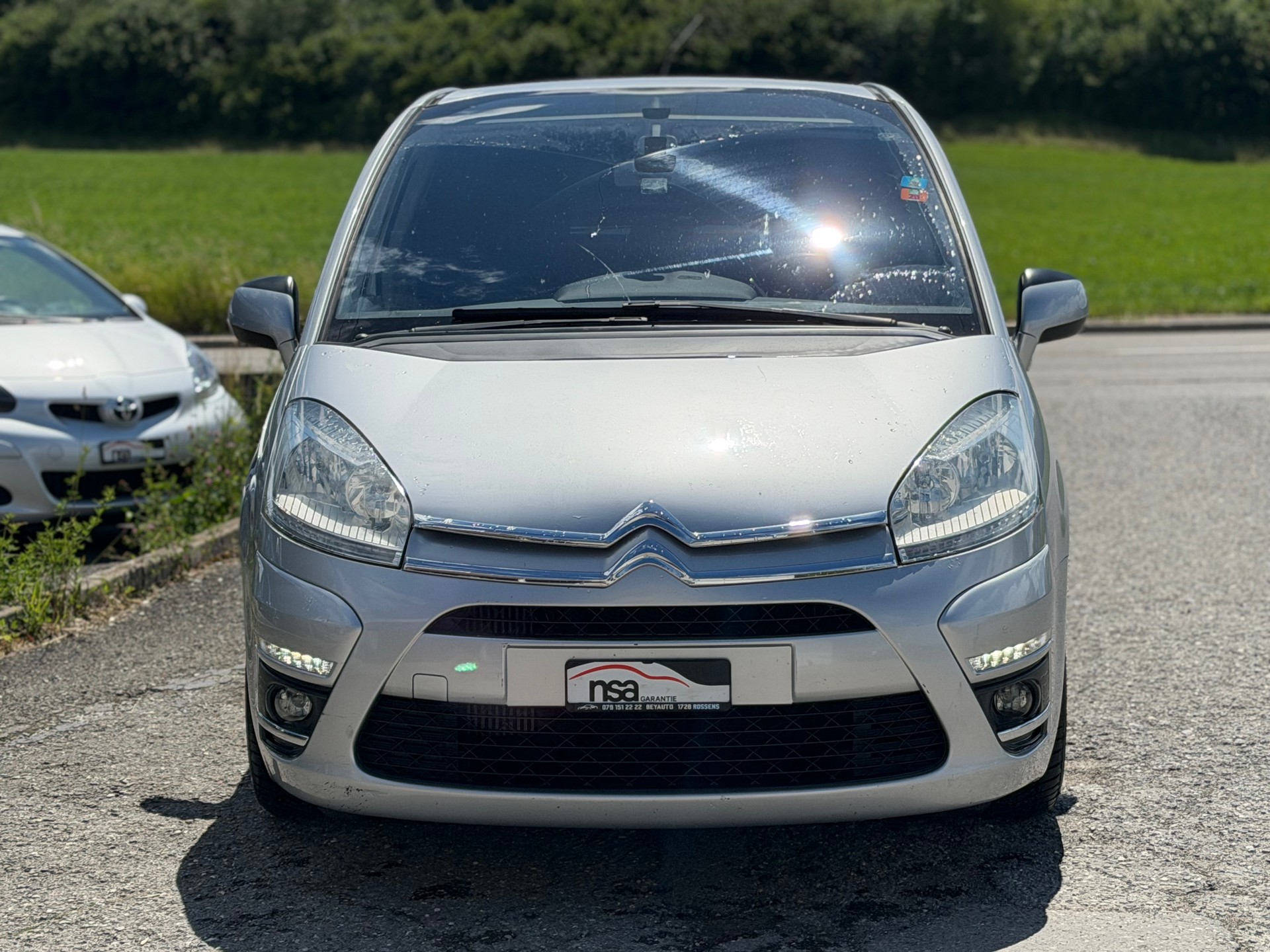 CITROEN C4 Picasso 1.6i 16V THP Swiss Style EGS6-image-1