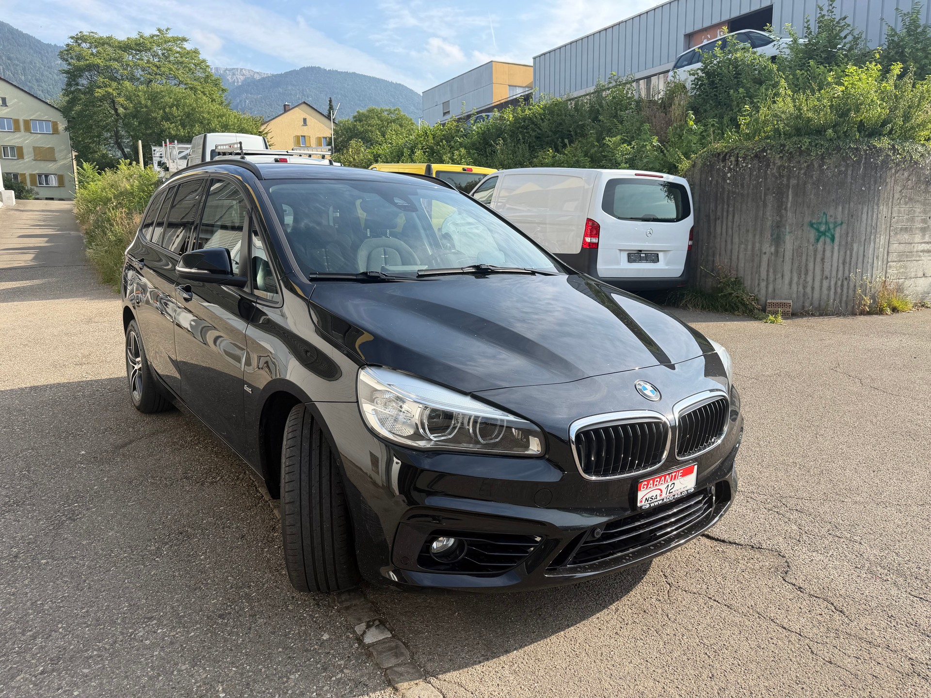 BMW 220d Gran Tourer Steptronic ** Navigation ** Xenon ** Tempomat ** Parksensor H ** Frisch Ab MFK-image-5