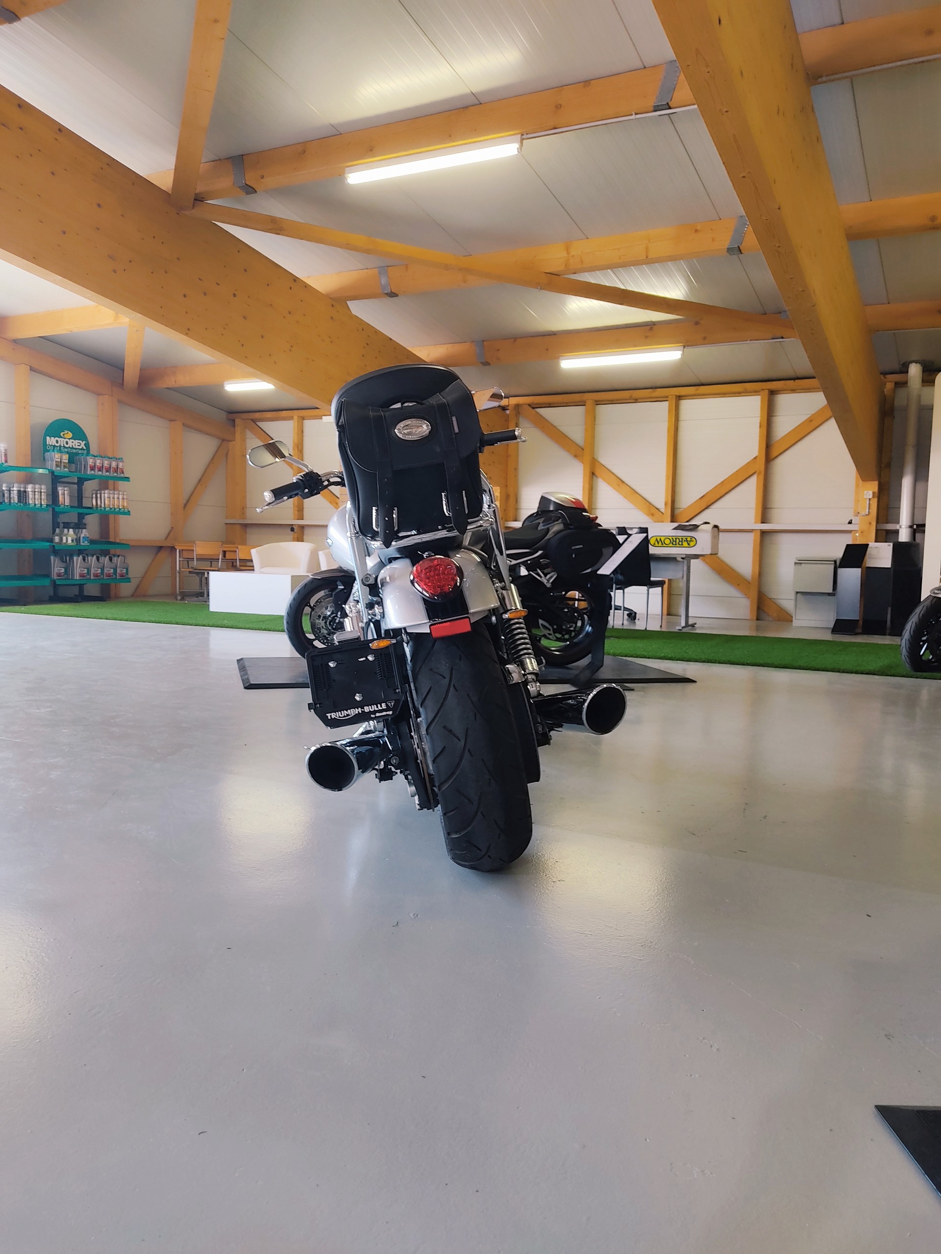 TRIUMPH Thunderbird 1600 ABS-image-8