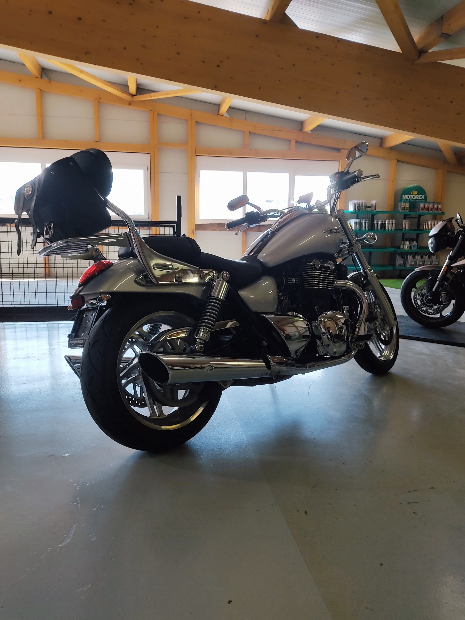 TRIUMPH Thunderbird 1600 ABS-image-3
