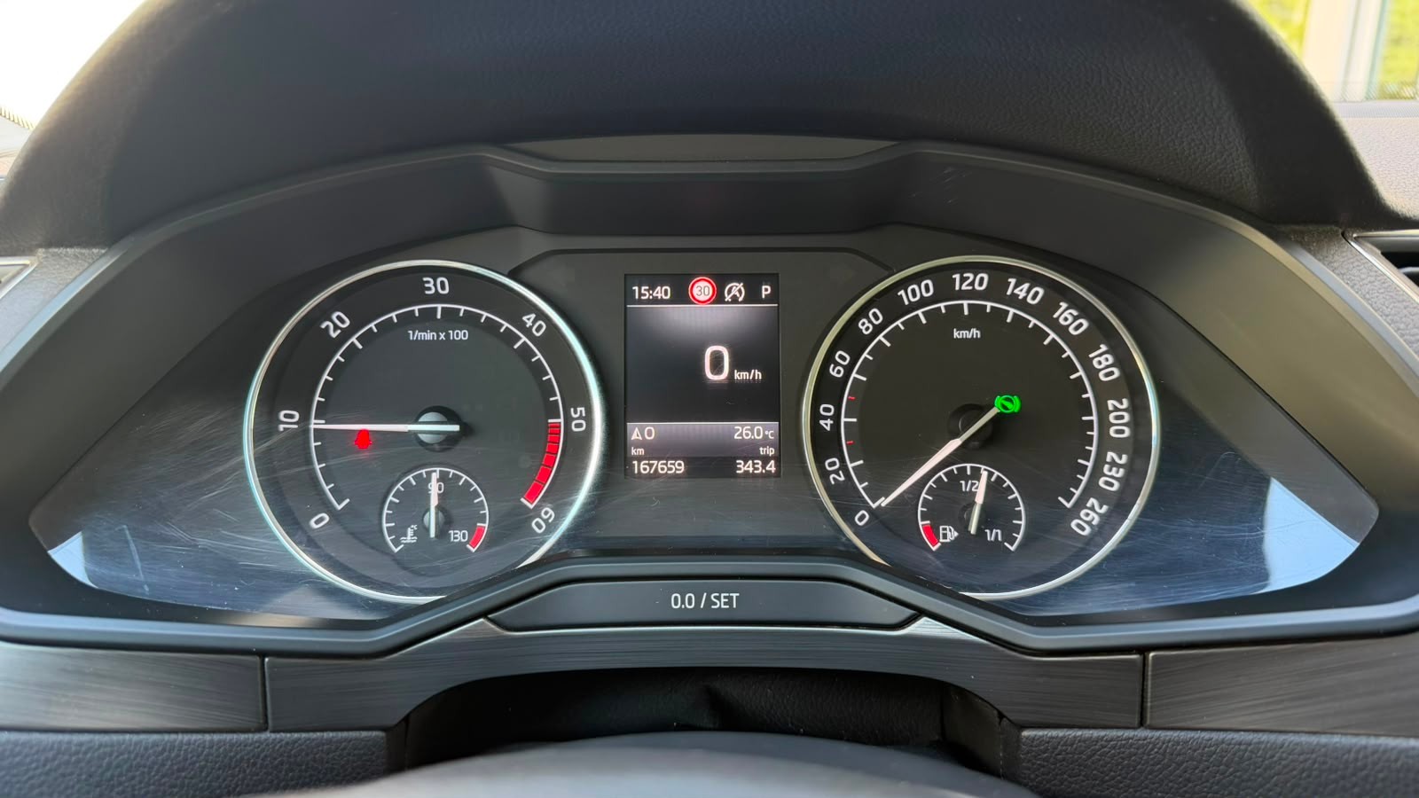 SKODA Superb Combi 2.0 TDi Style 4x4 DSG-image-20