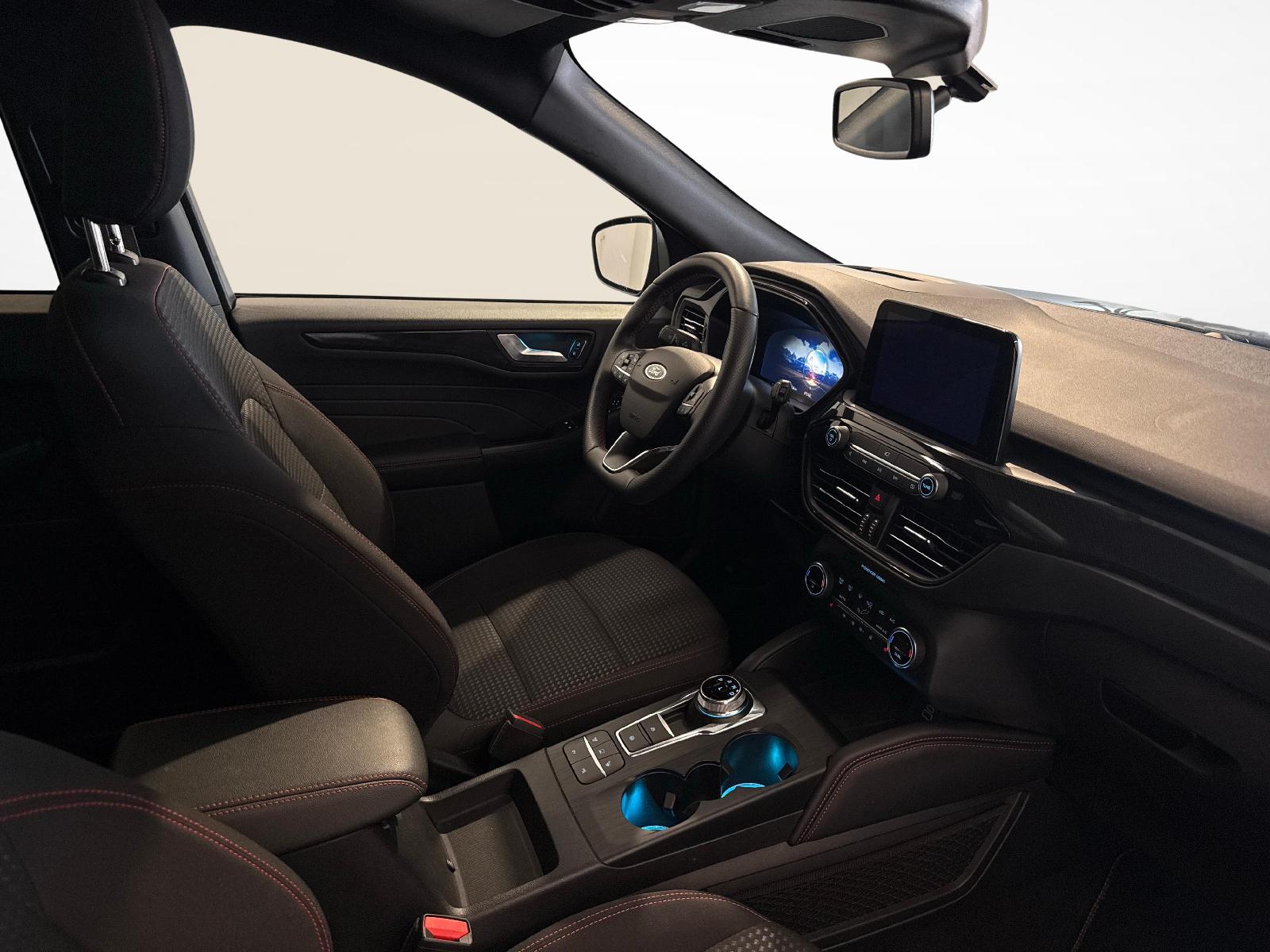 FORD Kuga 2.5 Plug-in Hybrid ST-Line-image-9