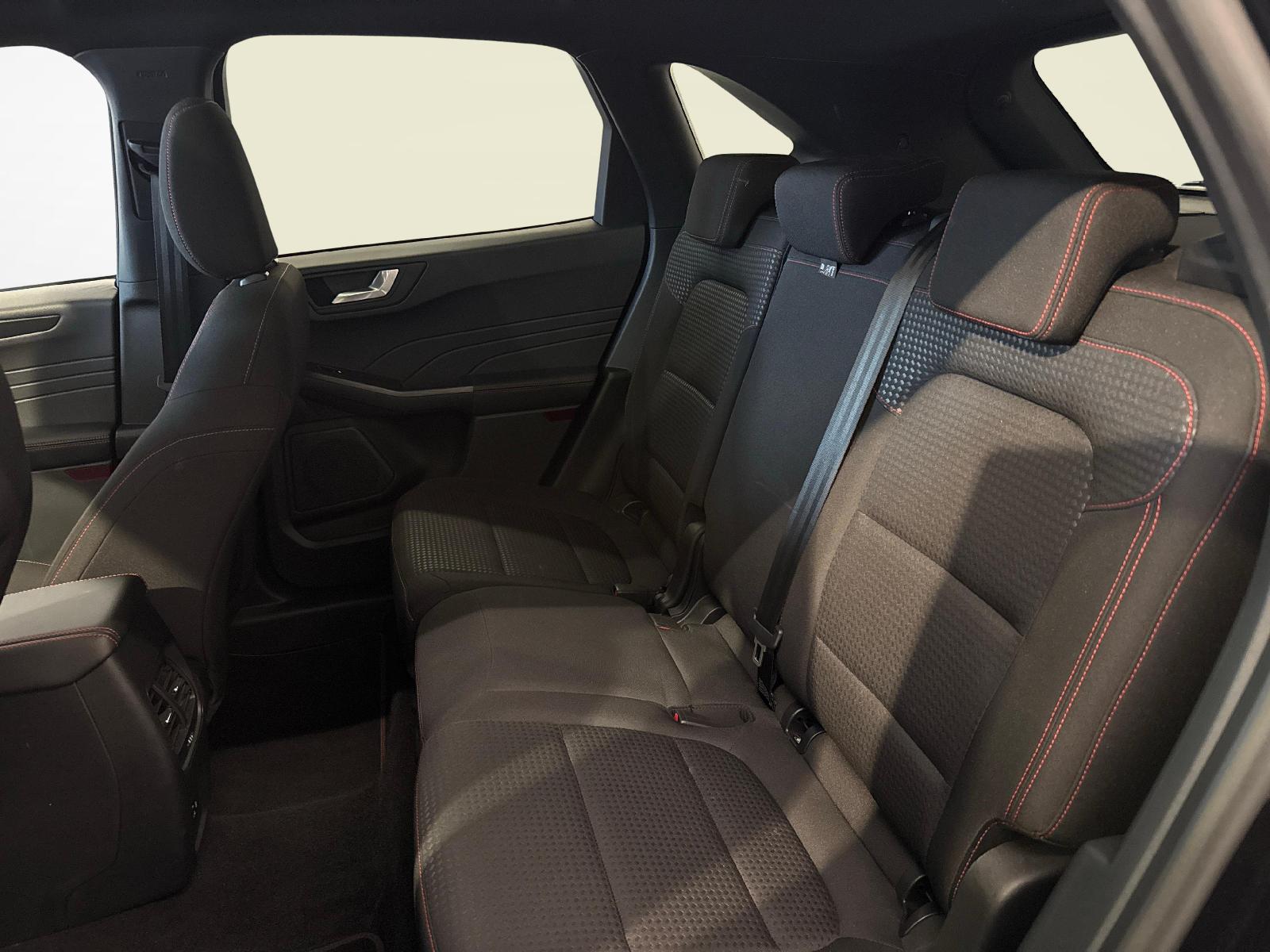 FORD Kuga 2.5 Plug-in Hybrid ST-Line-image-10
