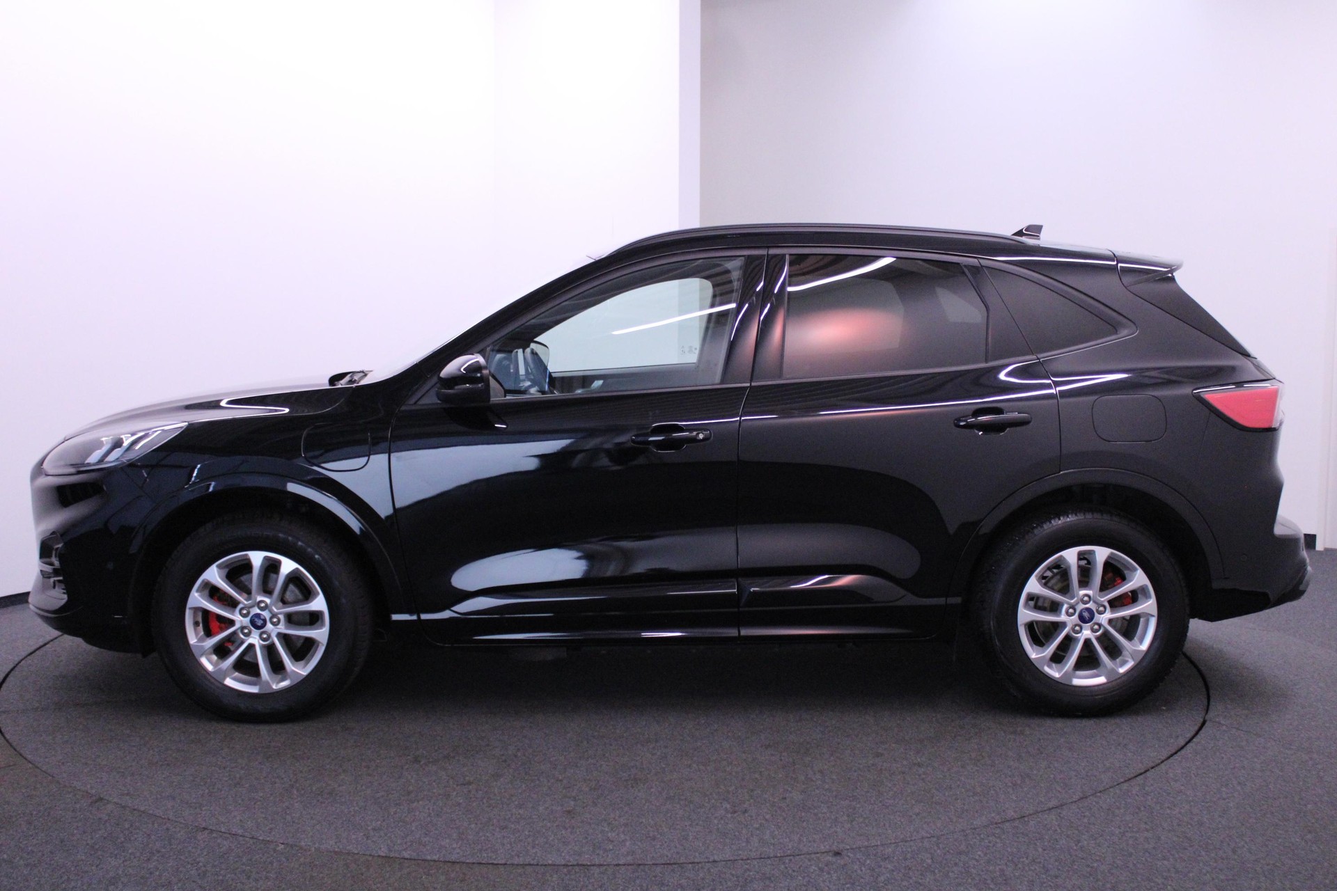 FORD Kuga 2.5 Plug-in Hybrid ST-Line-image-18