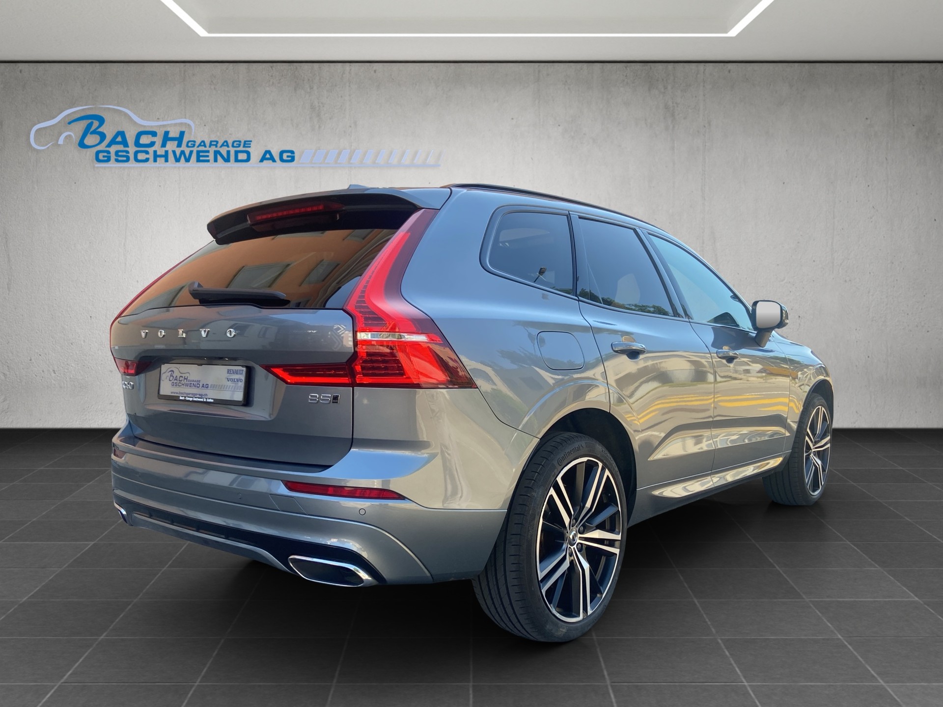VOLVO XC60 B5 Benzin Mild Hybrid AWD R-Design Geartronic-showroom-element-3