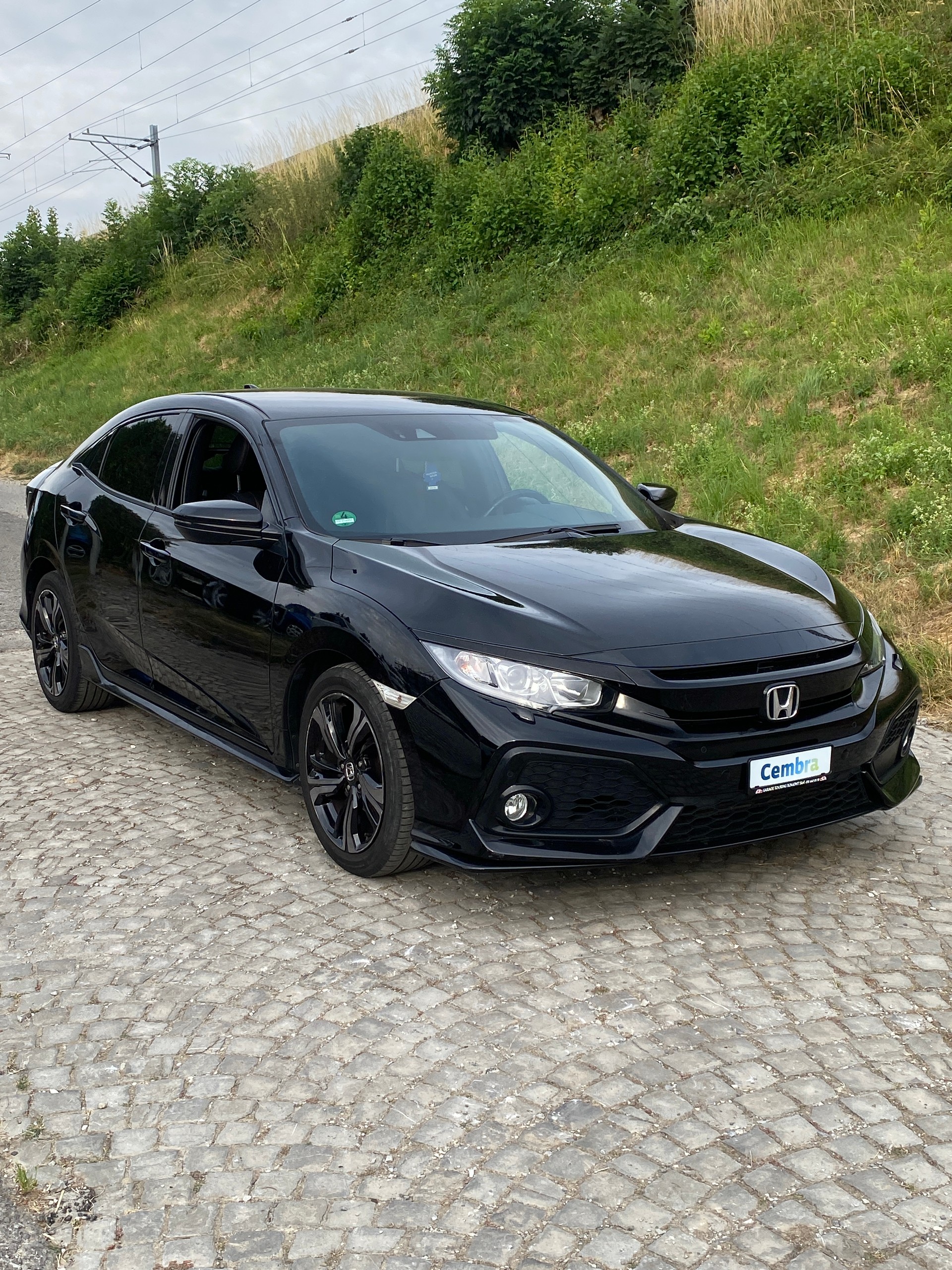 HONDA Civic 1.0 VTEC Executive Premium CVT-showroom-element-1