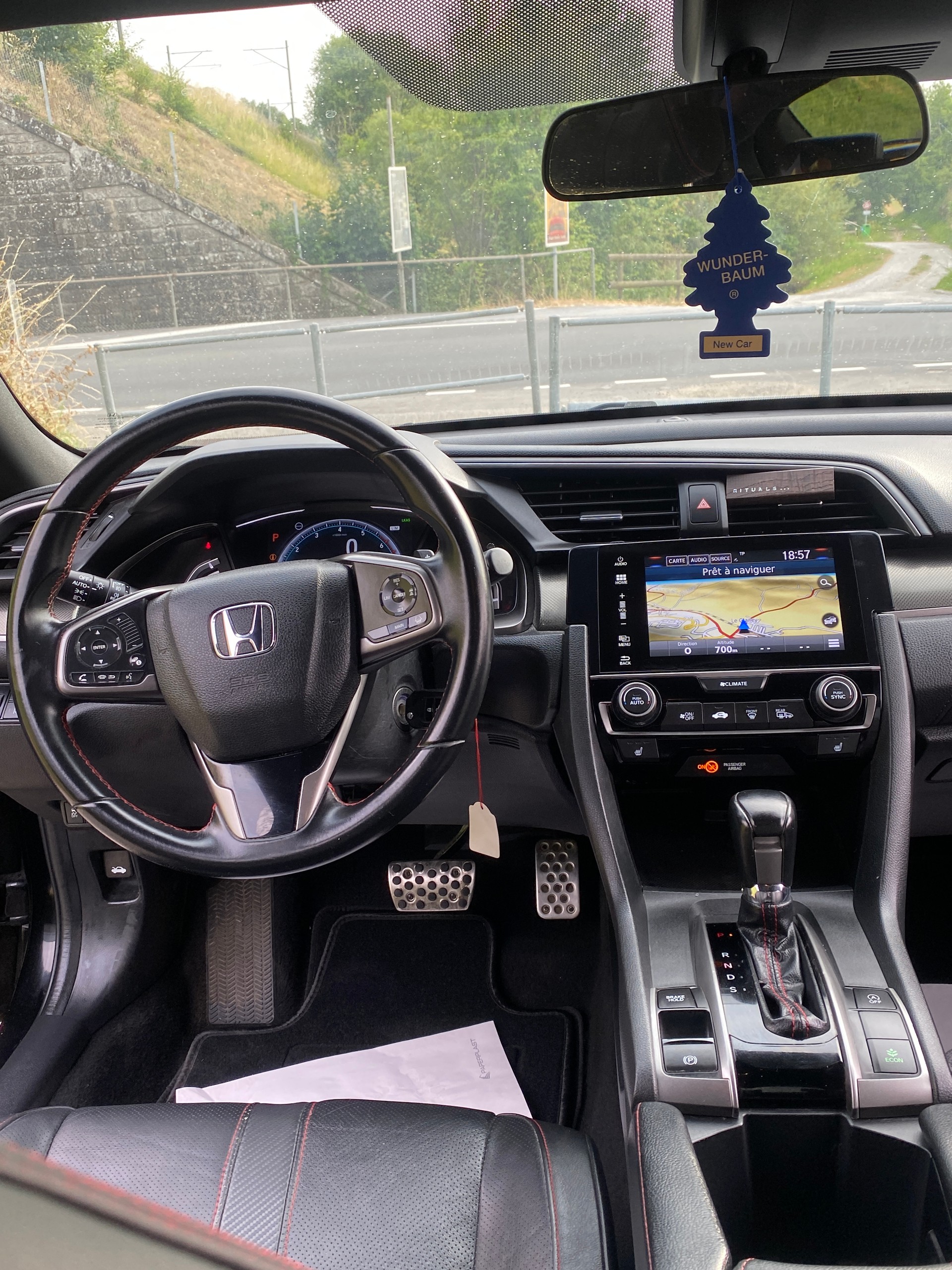 HONDA Civic 1.0 VTEC Executive Premium CVT-image-6