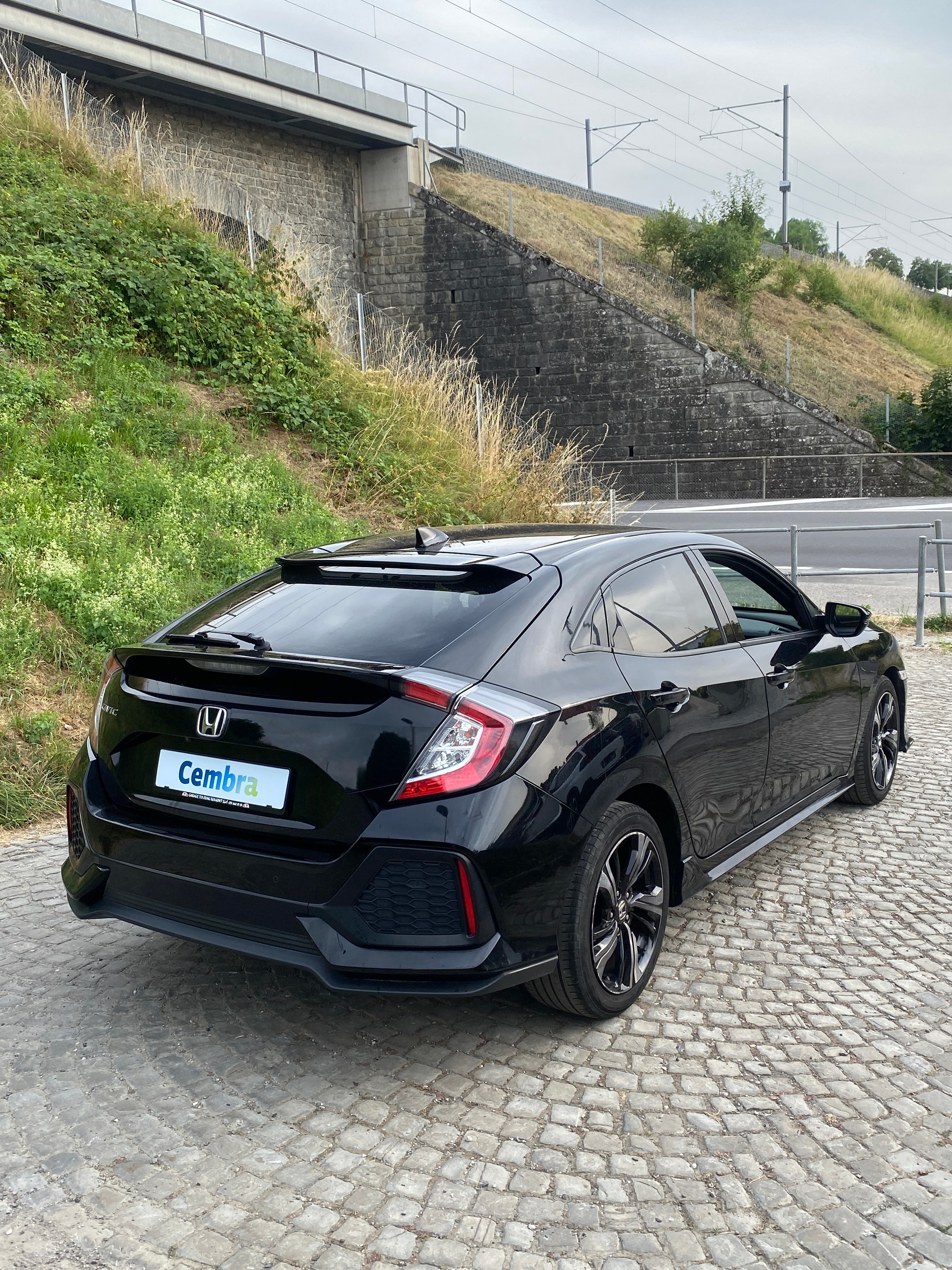 HONDA Civic 1.0 VTEC Executive Premium CVT-showroom-element-2