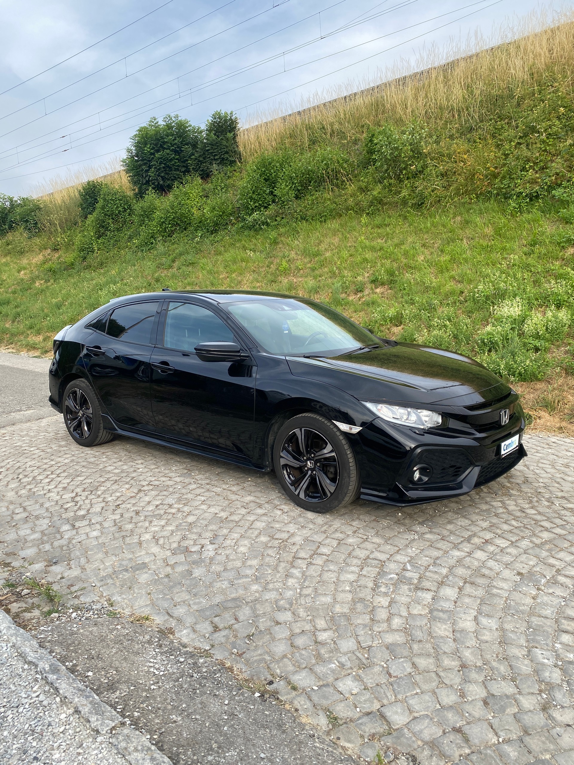HONDA Civic 1.0 VTEC Executive Premium CVT-showroom-element-3