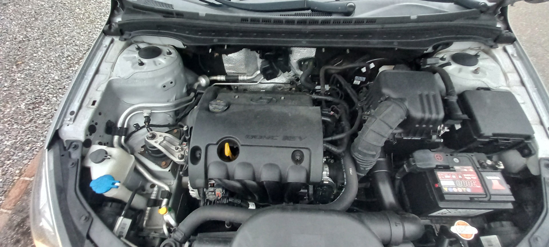 HYUNDAI i30 1.4 Comfort-image-11