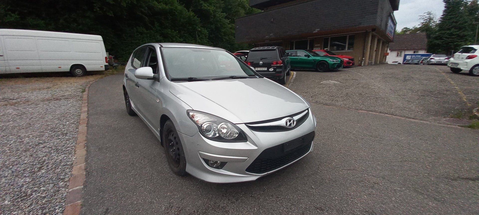 HYUNDAI i30 1.4 Comfort-image-6