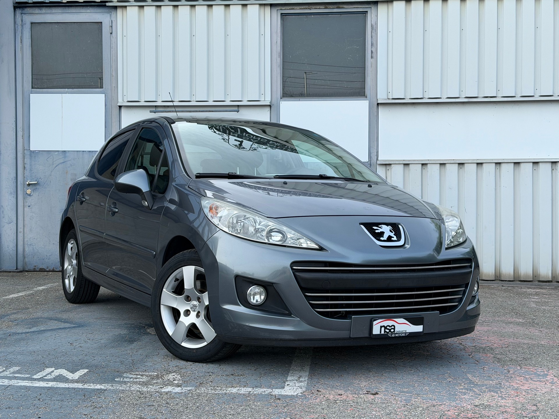 PEUGEOT 207 1.6 16V Sport Automatic-showroom-element-3