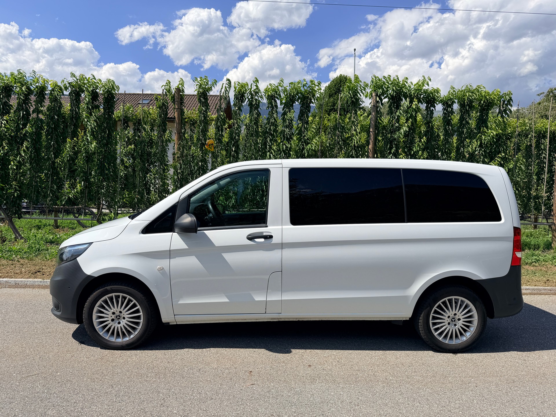 MERCEDES-BENZ Vito 114 BlueTec Tourer Base 4Matic 7G-Tronic