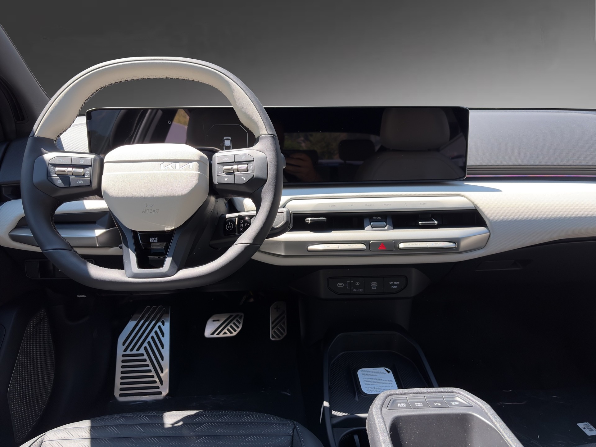 KIA EV4 Fastback 81 kWh GT-Line-image-14