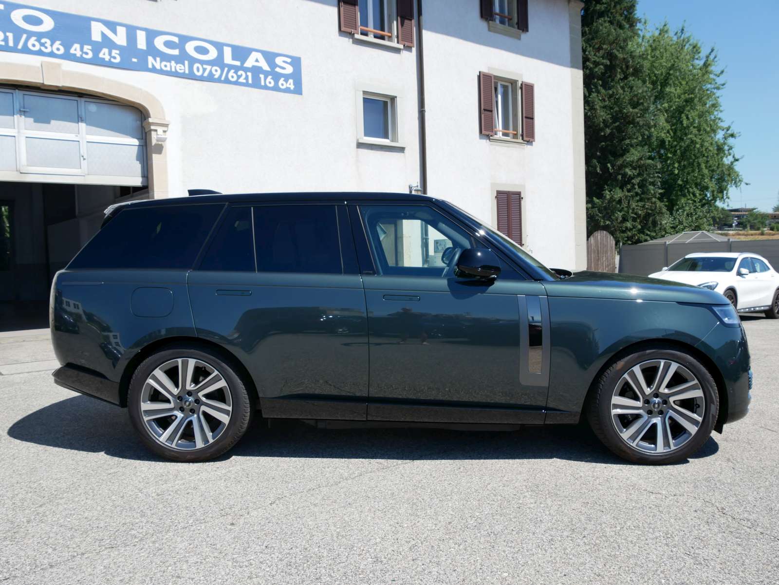 LAND ROVER Range Rover P510e Si6 PHEV SV Automatic-image-5