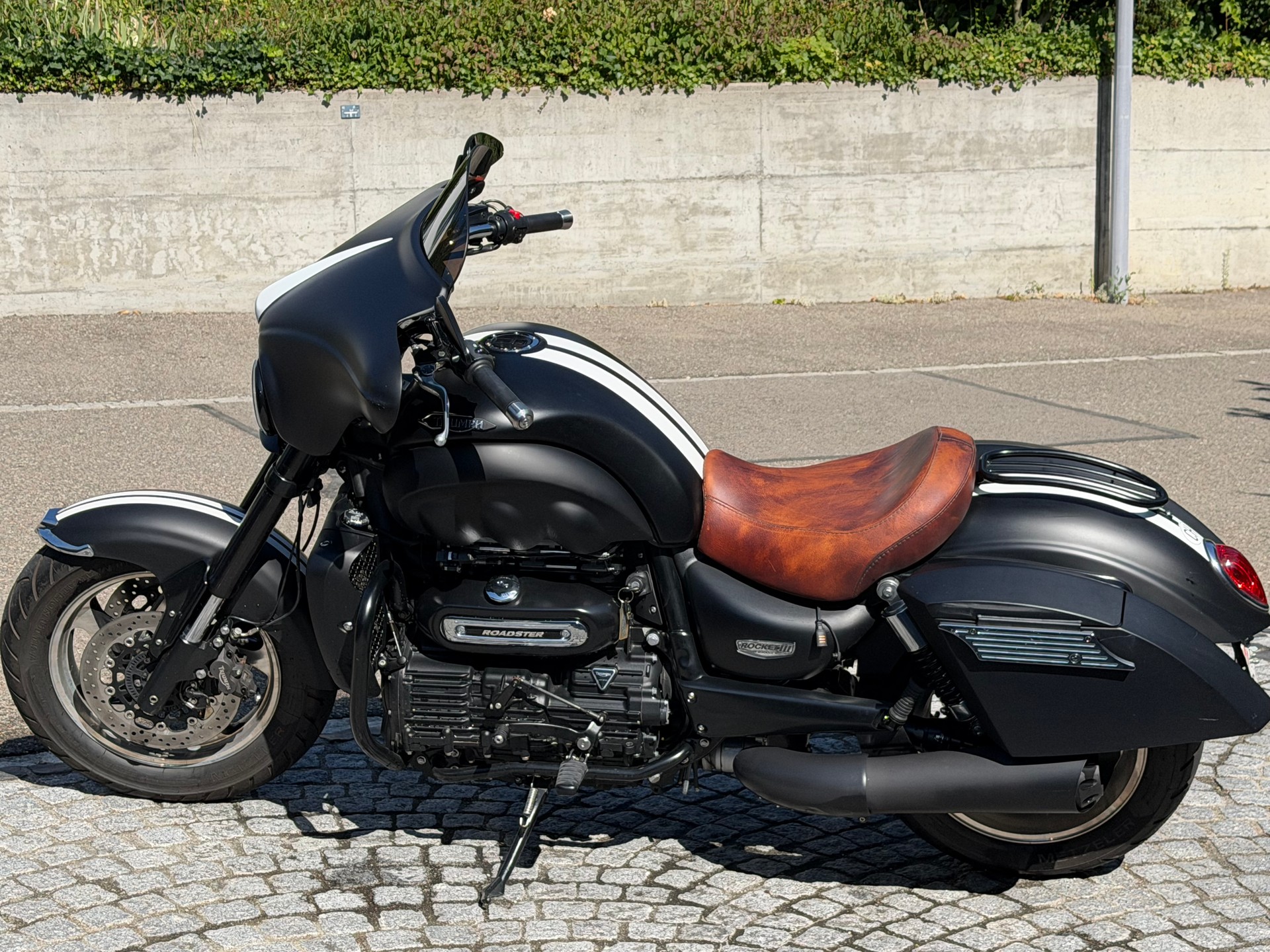 TRIUMPH Rocket III Roadster ABS-image-1
