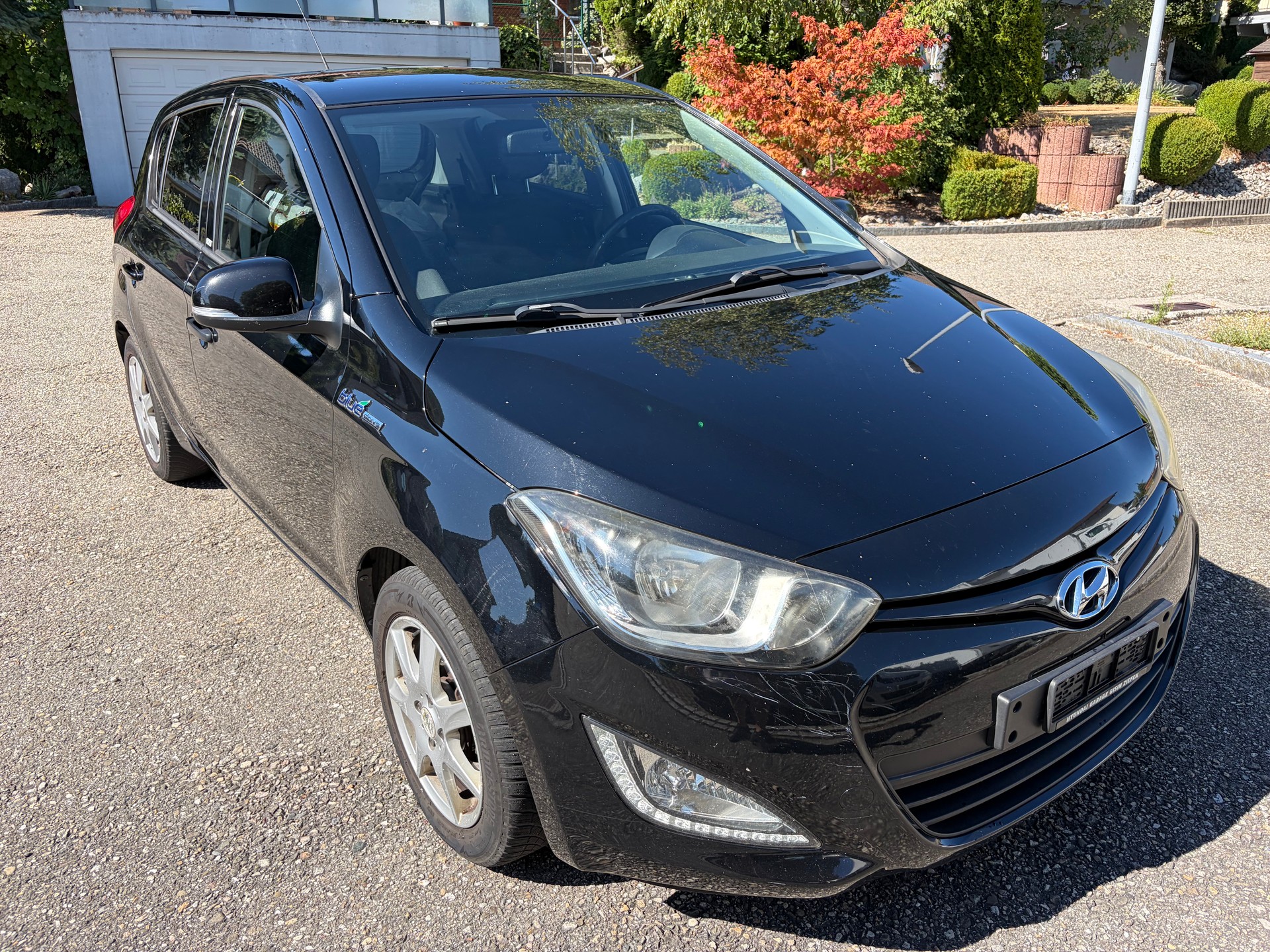 HYUNDAI i20 1.4 GO!