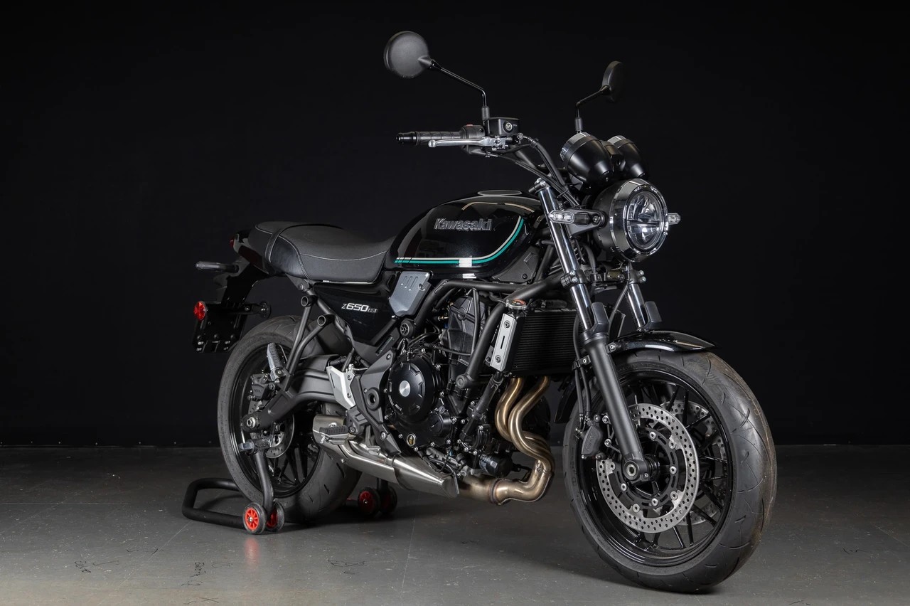 KAWASAKI Z 650 RS-image-1