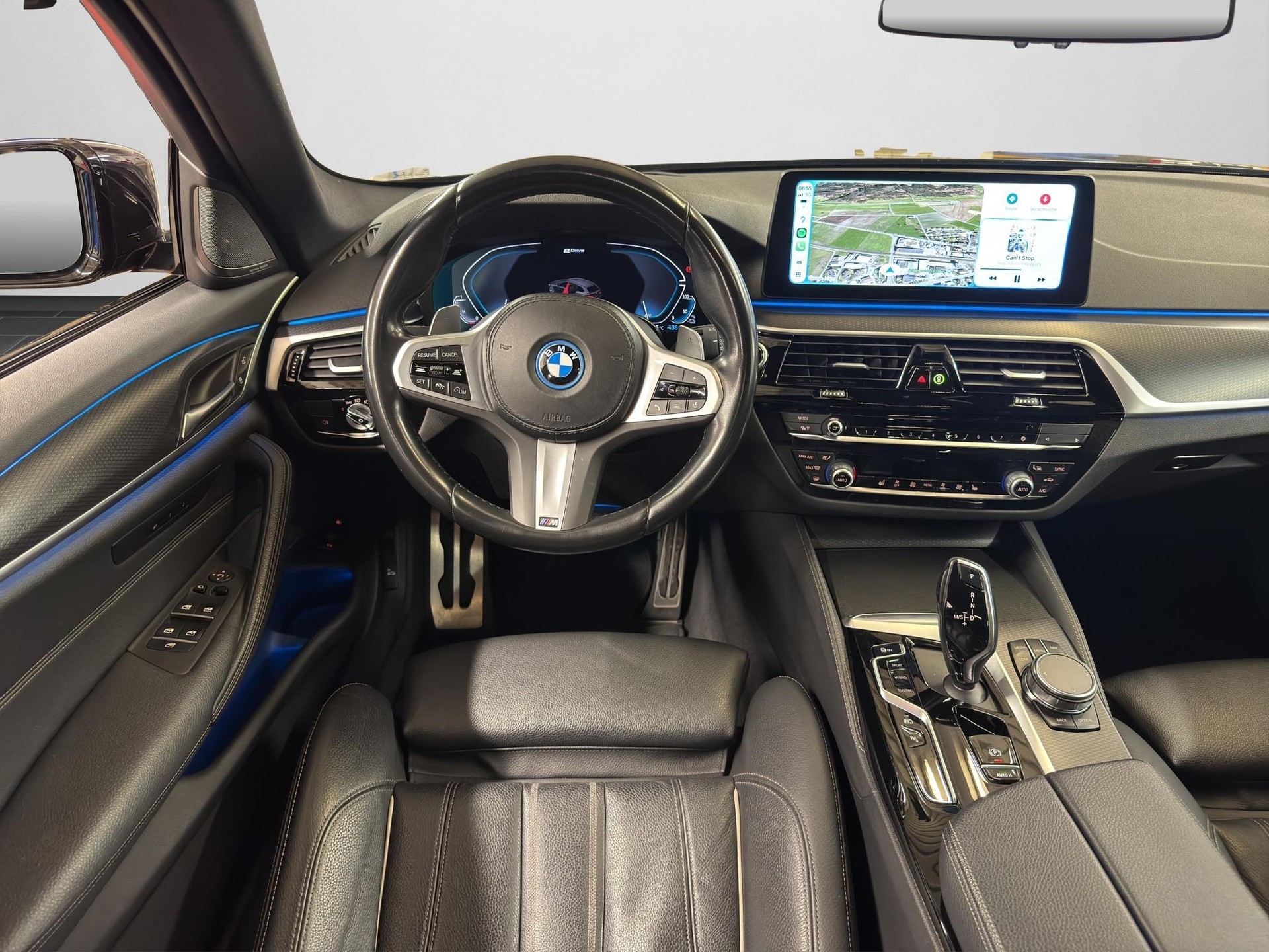 BMW 530e xDrive M-Sport Steptronic-showroom-element-3