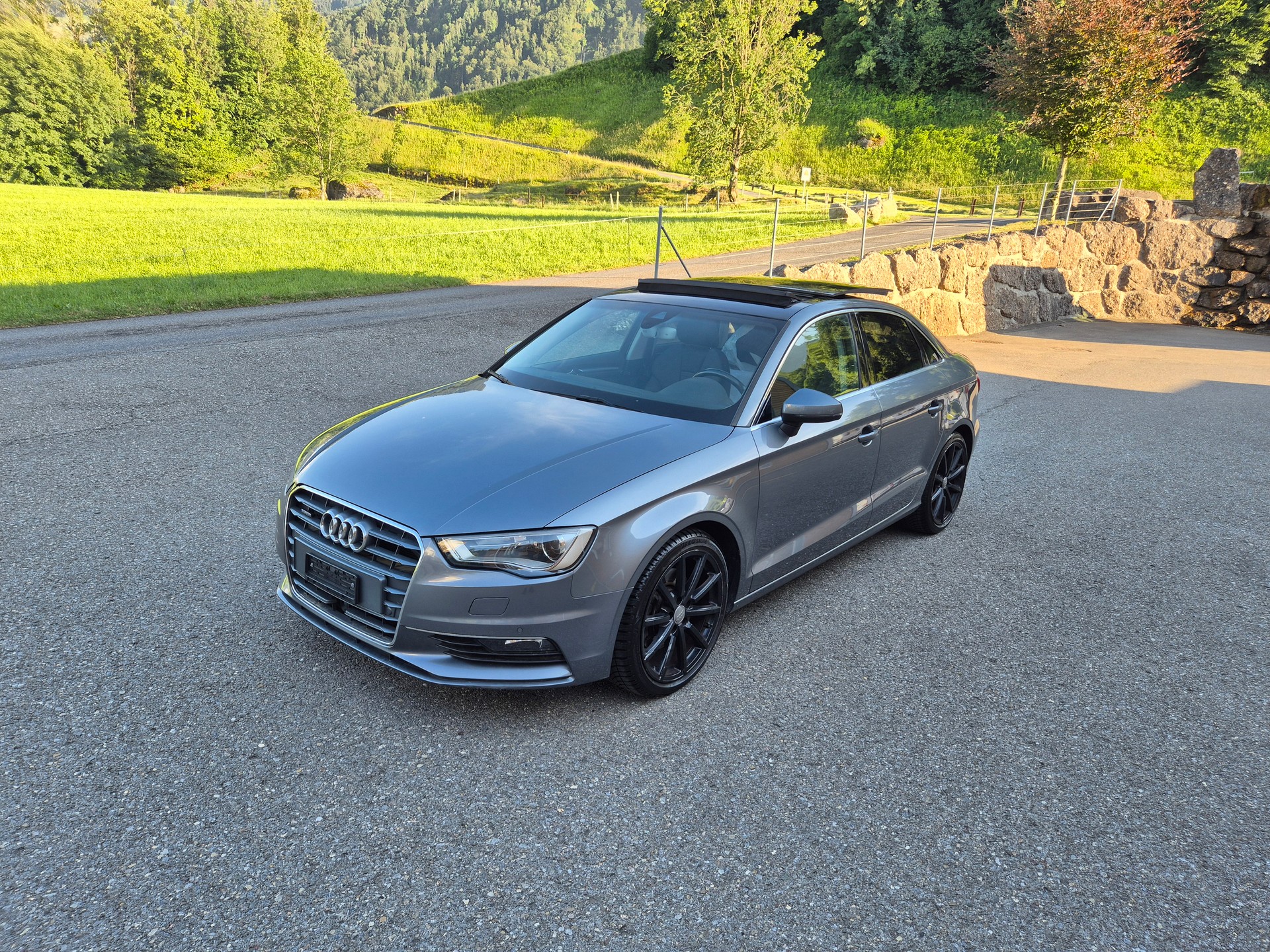 AUDI A3 Limousine 2.0 TDI Ambition quattro S-tronic