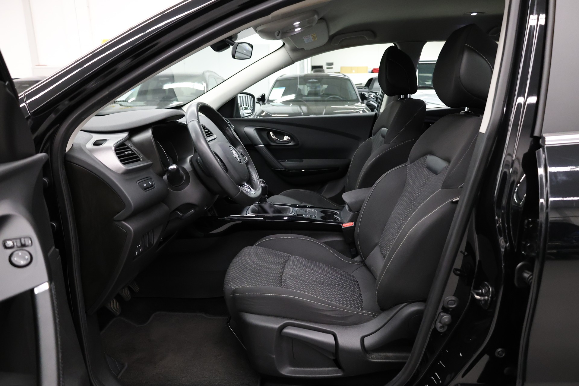 RENAULT Kadjar 1.2 TCe Zen-image-10