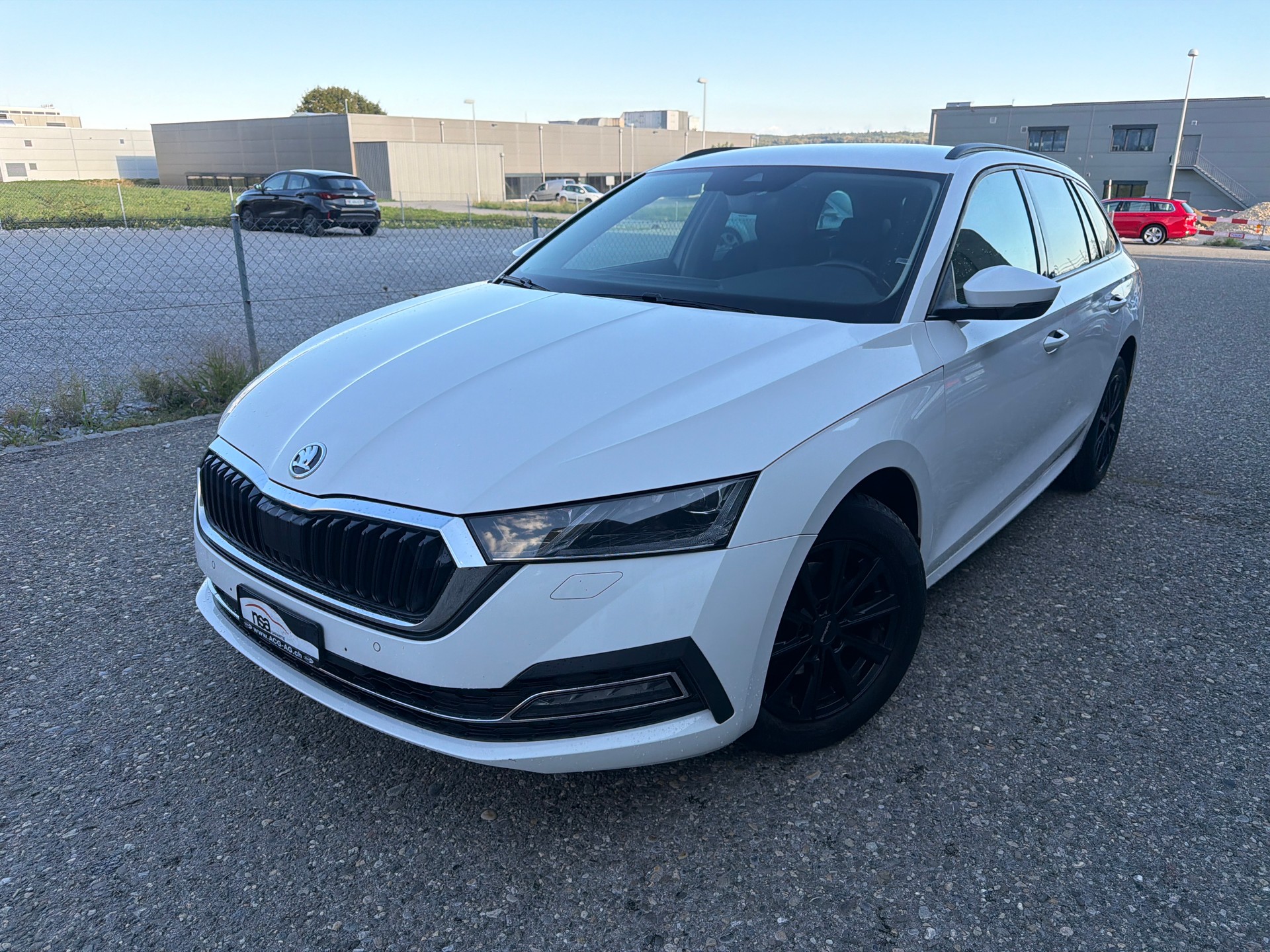 SKODA Octavia Combi 2.0 TDI DSG Style * Teil-Leder * Gr. Navi * LED * Klima-auto * PDC V&H * Tempomat * Frisch Ab MFK