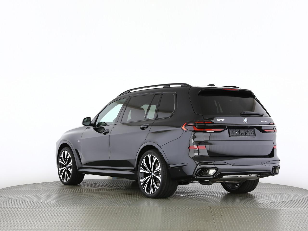 BMW X7 40d xDrive M Sport Pro-showroom-element-3