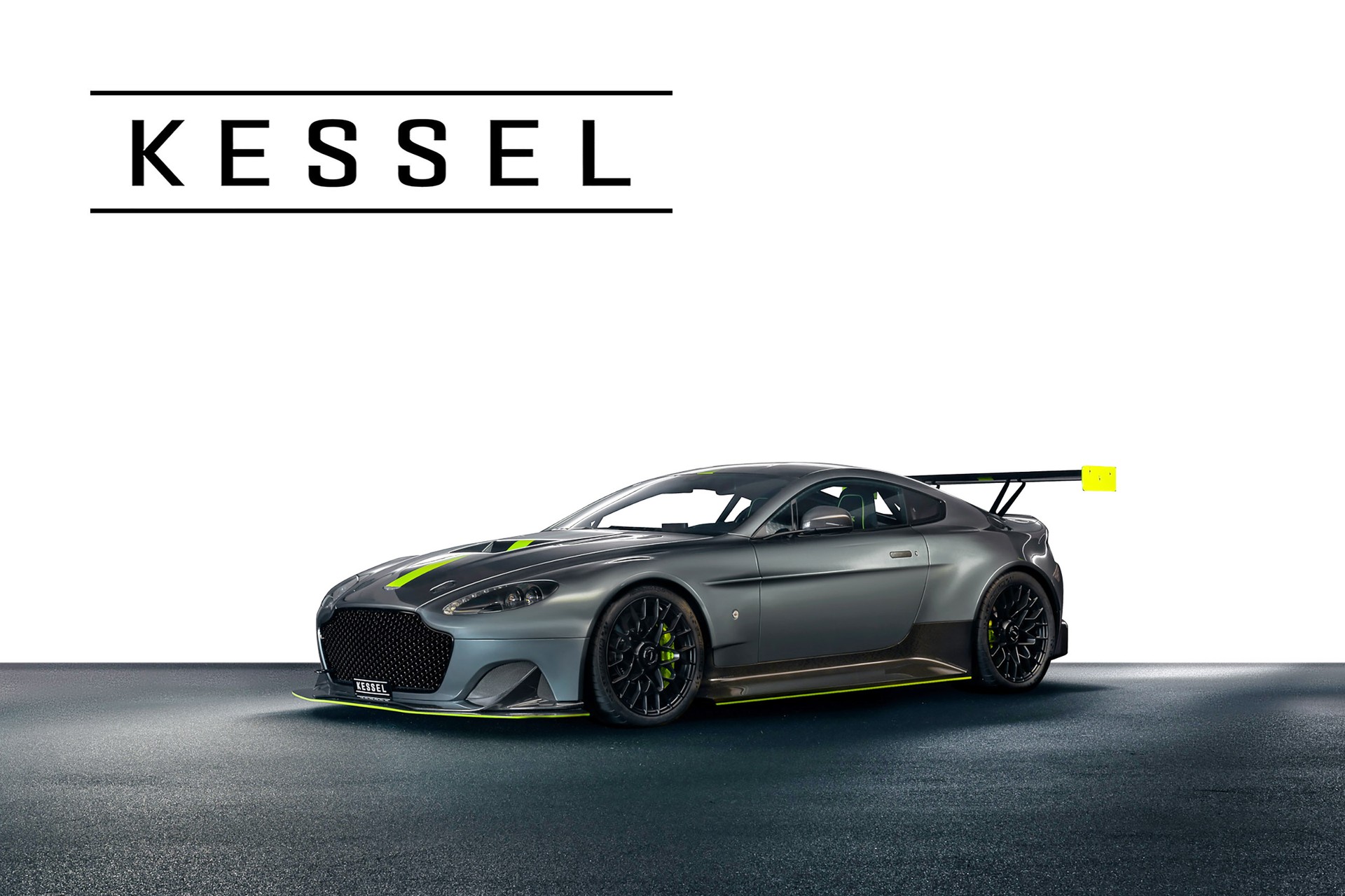 ASTON MARTIN Aston Martin Vantage AMR Pro