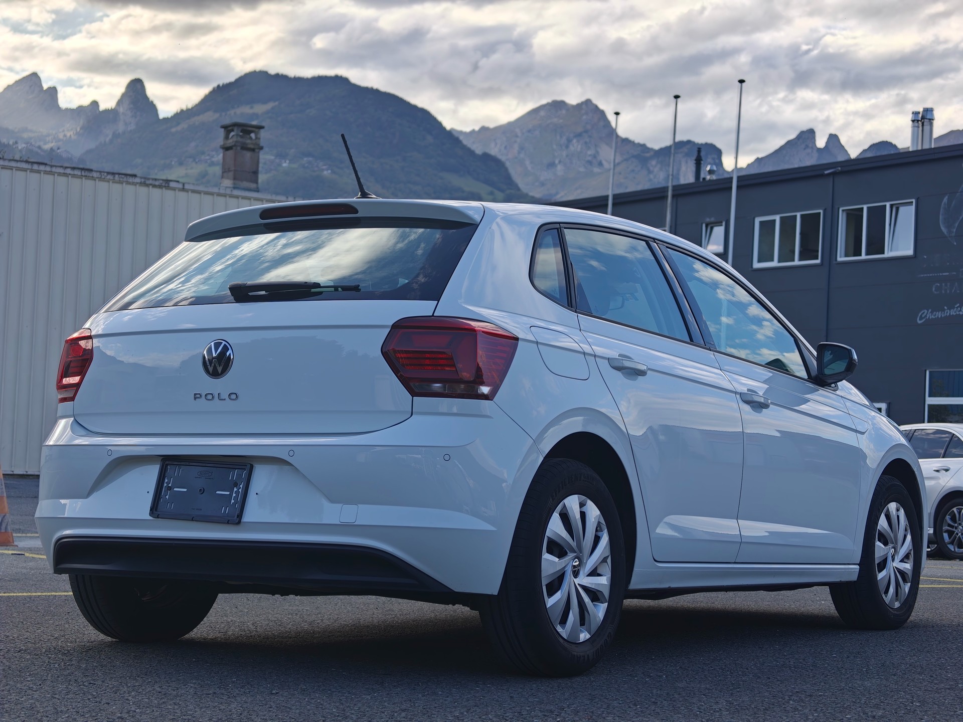 VW Polo 1.0 TSI BMT Highline DSG-showroom-element-3