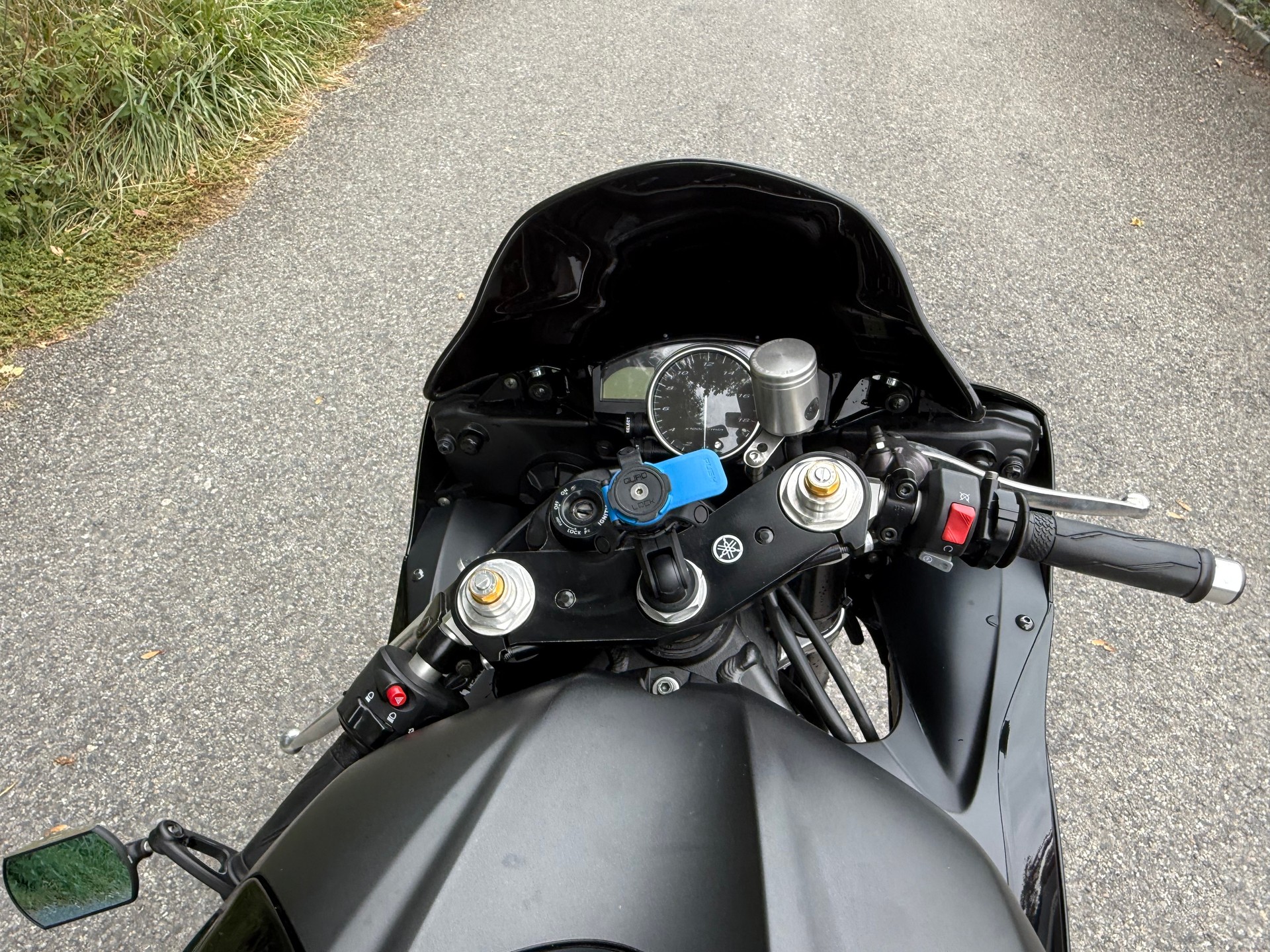 YAMAHA YZF-R6 (25kW)-image-10