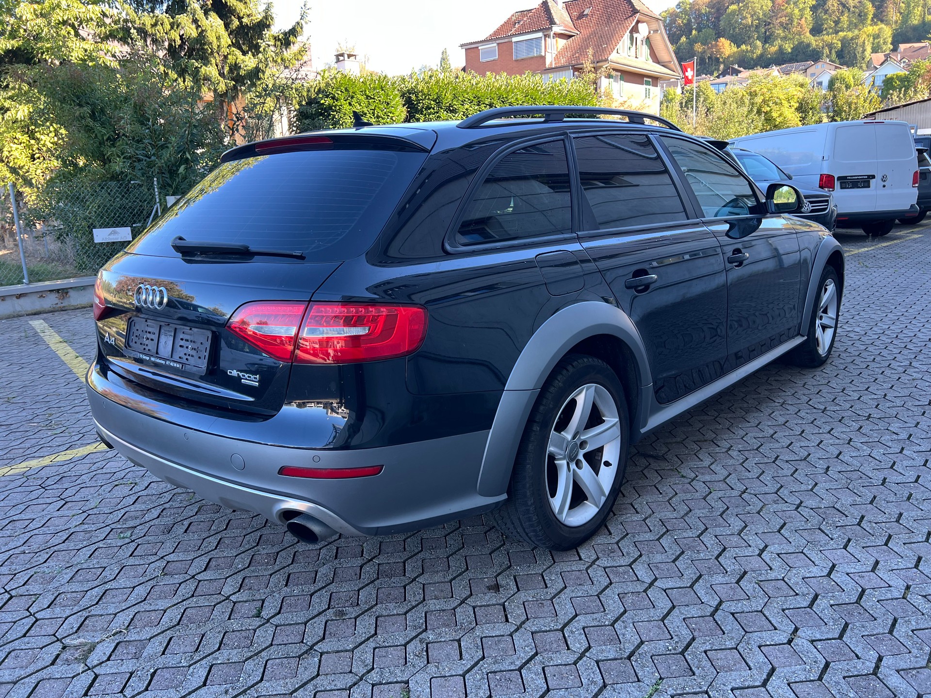 AUDI A4 allroad 2.0 TFSI quattro S-tronic-image-6