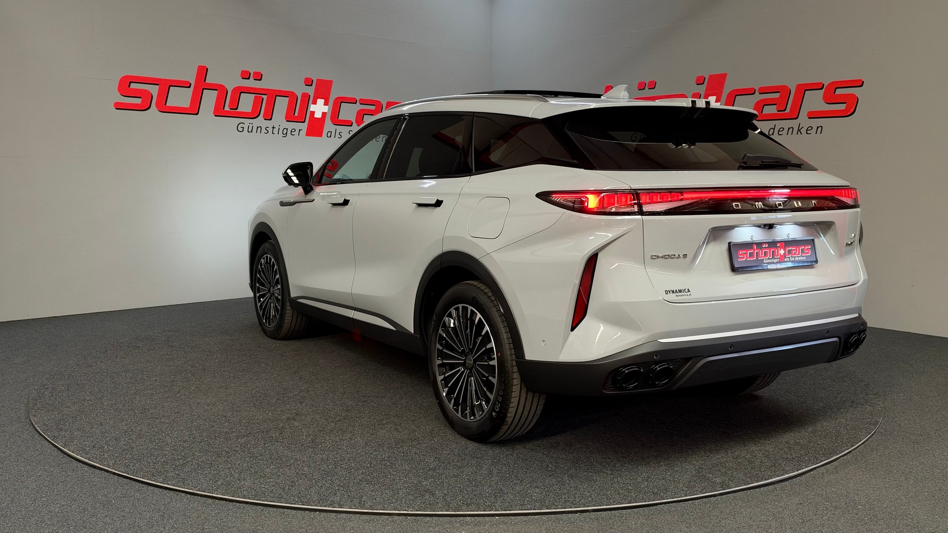 OMODA 9 Exclusive 1.5 T-GDI AWD 537PS-showroom-element-3