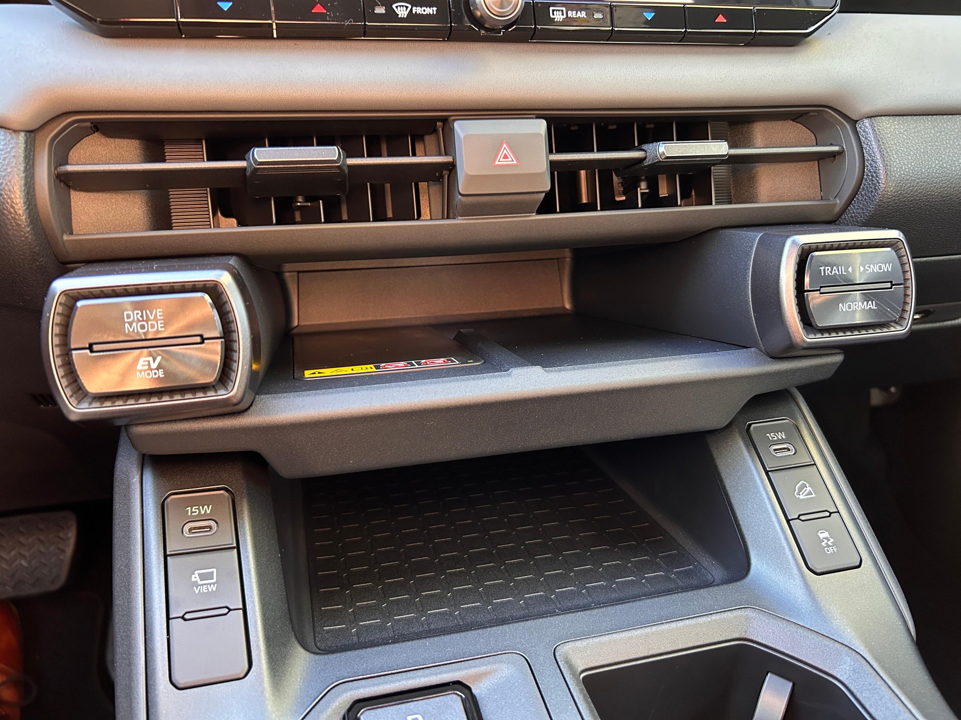 TOYOTA RAV4 2.5 HEV Style-image-11