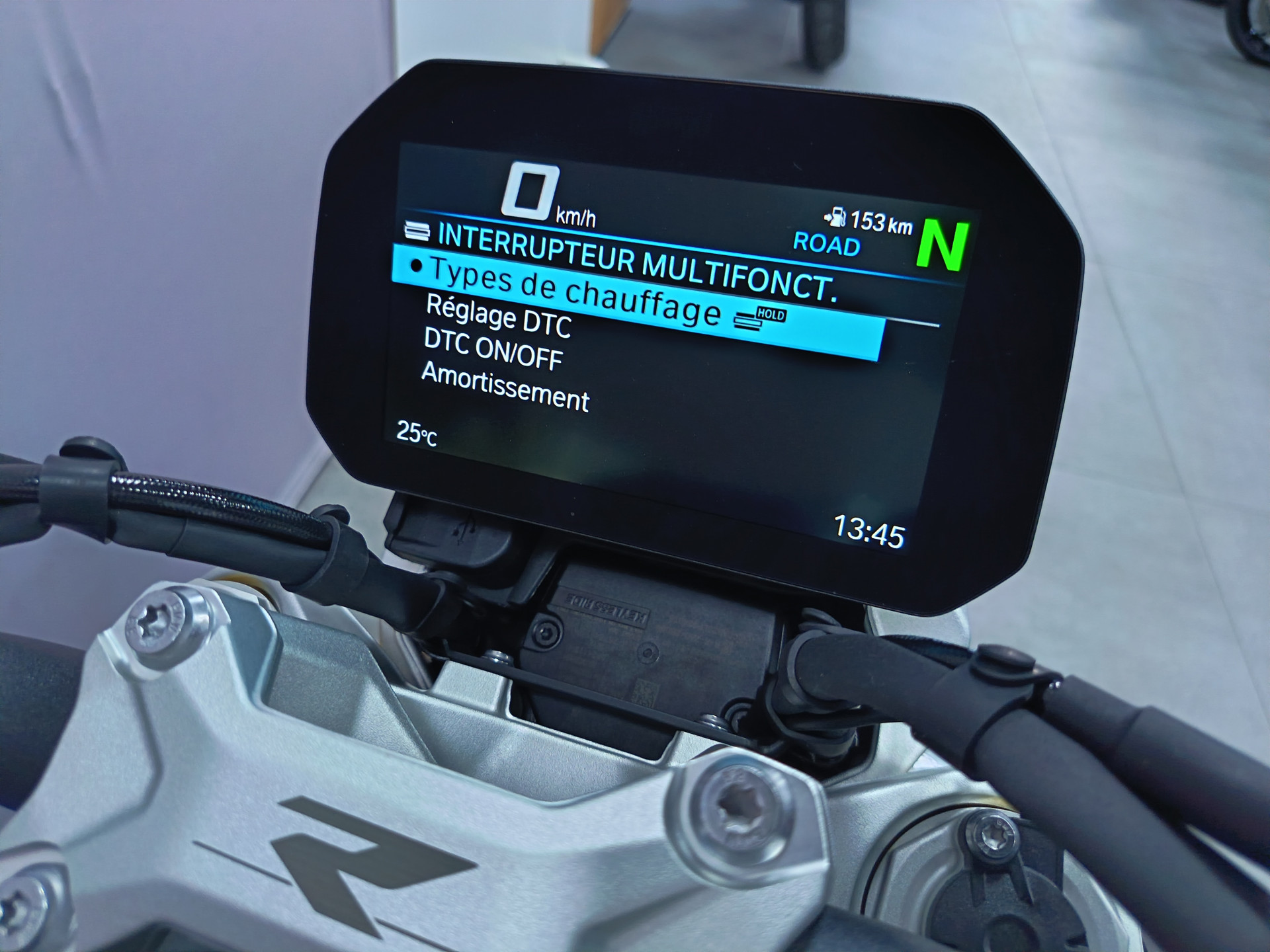 BMW R 1300 R Performance-image-9