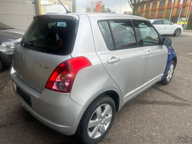 SUZUKI Swift 1.3i 16V GL Top Piz Sulai LE 4x4-showroom-element-3