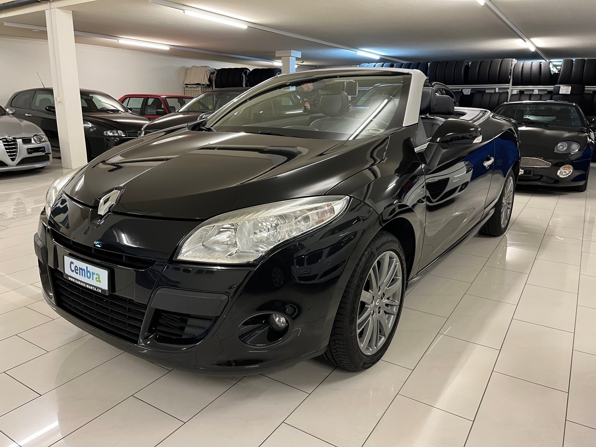 RENAULT Mégane CC 1.4 16V Turbo Dynamique-image-8