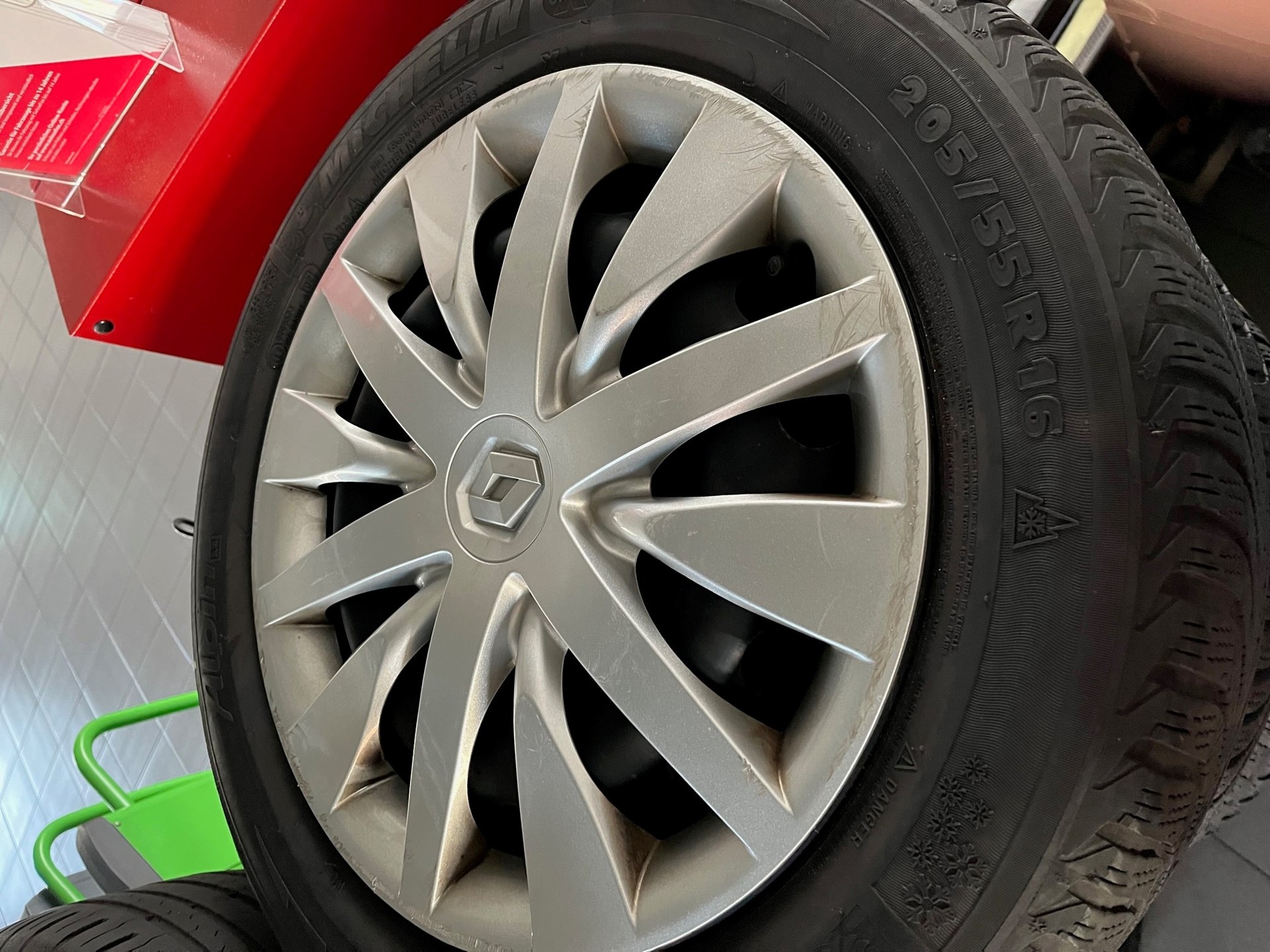 RENAULT Mégane CC 1.4 16V Turbo Dynamique-image-15