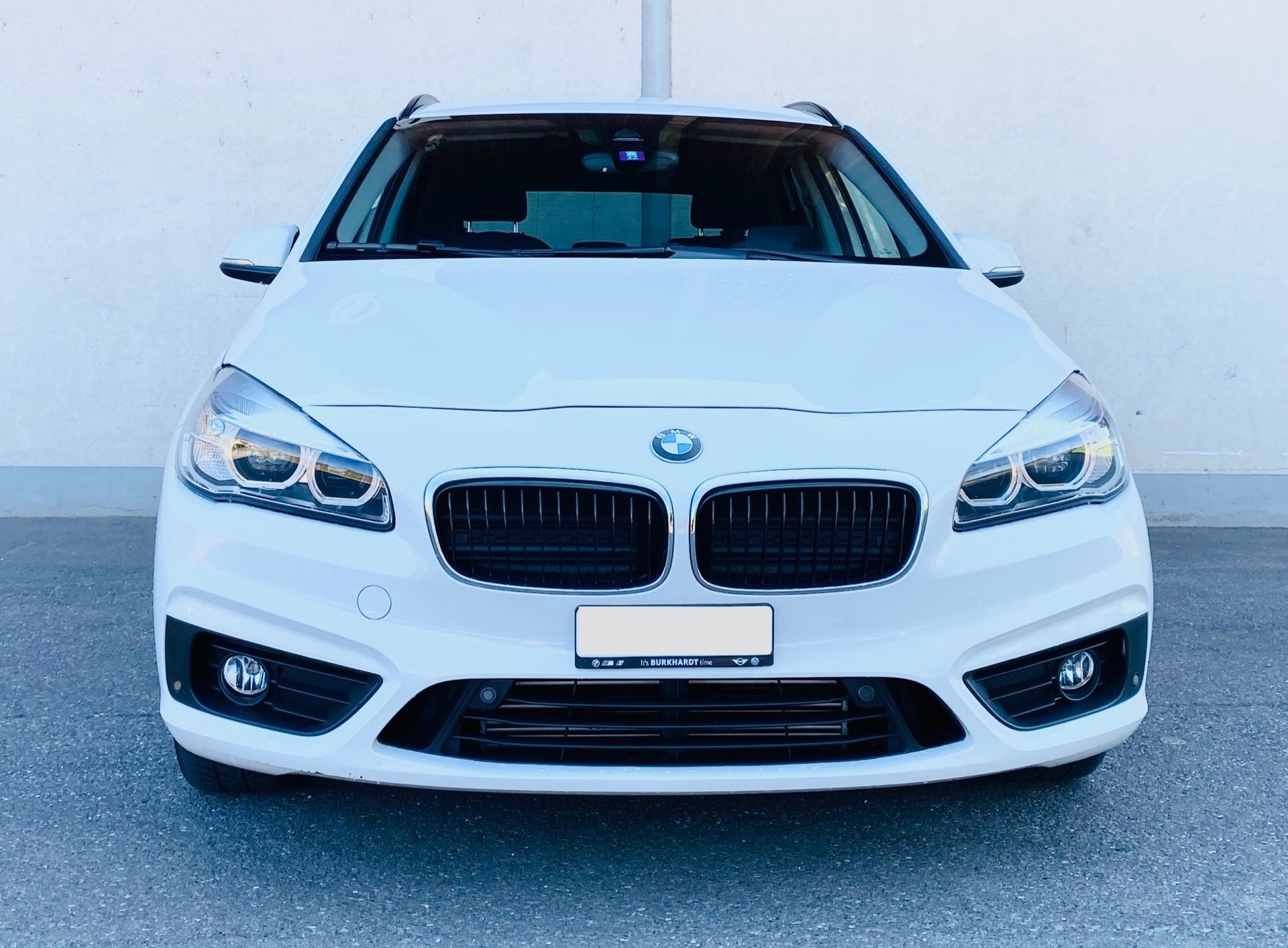 BMW 225i xDrive Active Tourer Steptronic-image-5
