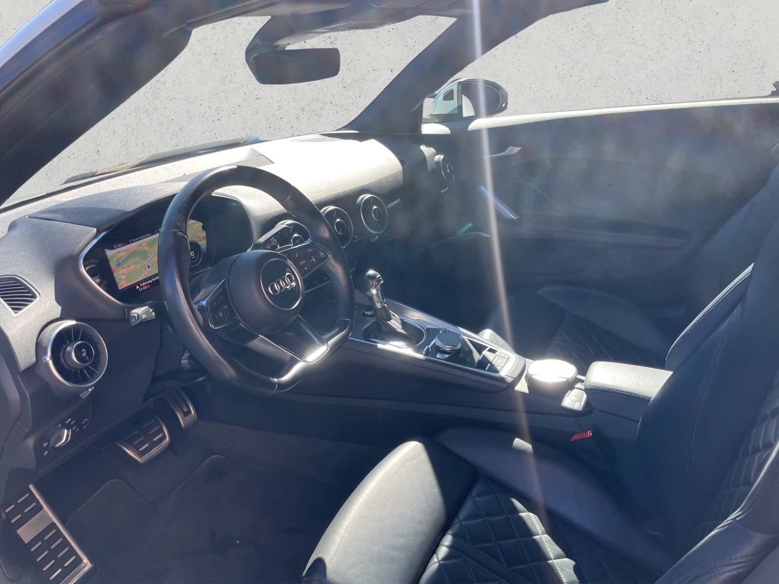 AUDI TT Roadster 2.0 TFSI quattro S-Tronic-image-8