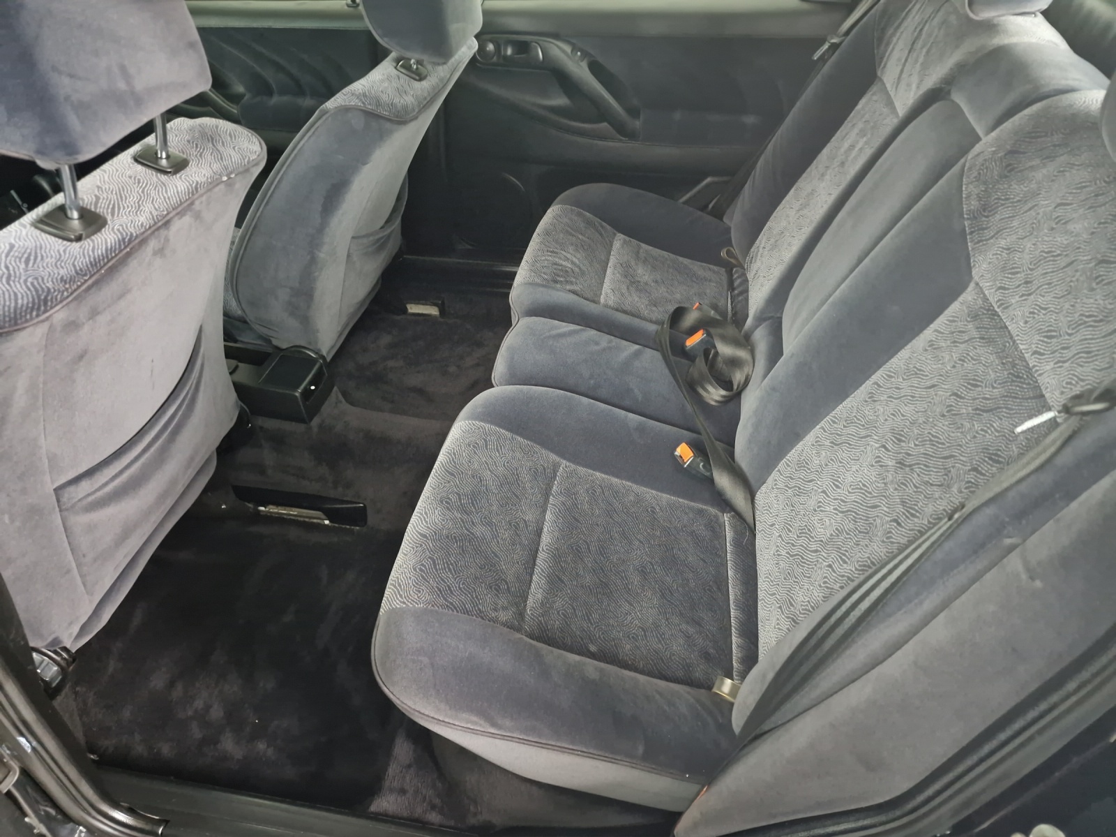 VW Passat Variant 2900 VR6 syncro Exclusiv-image-10