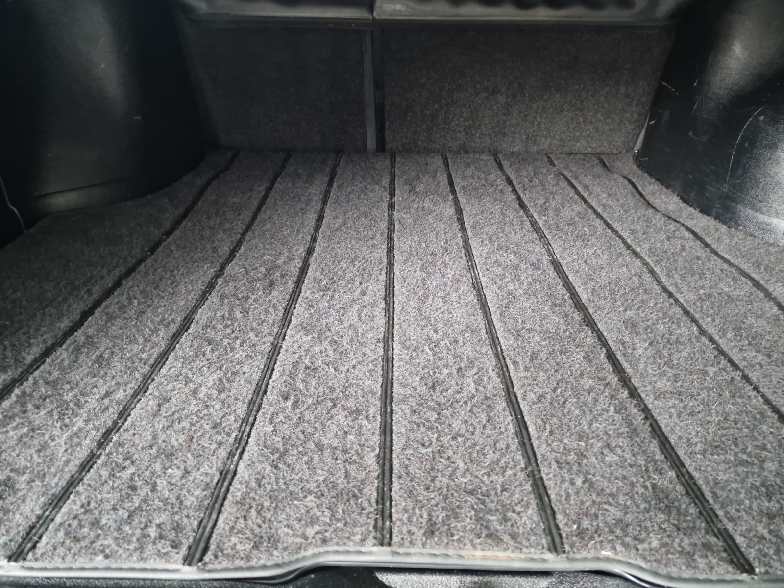 VW Passat Variant 2900 VR6 syncro Exclusiv-image-11