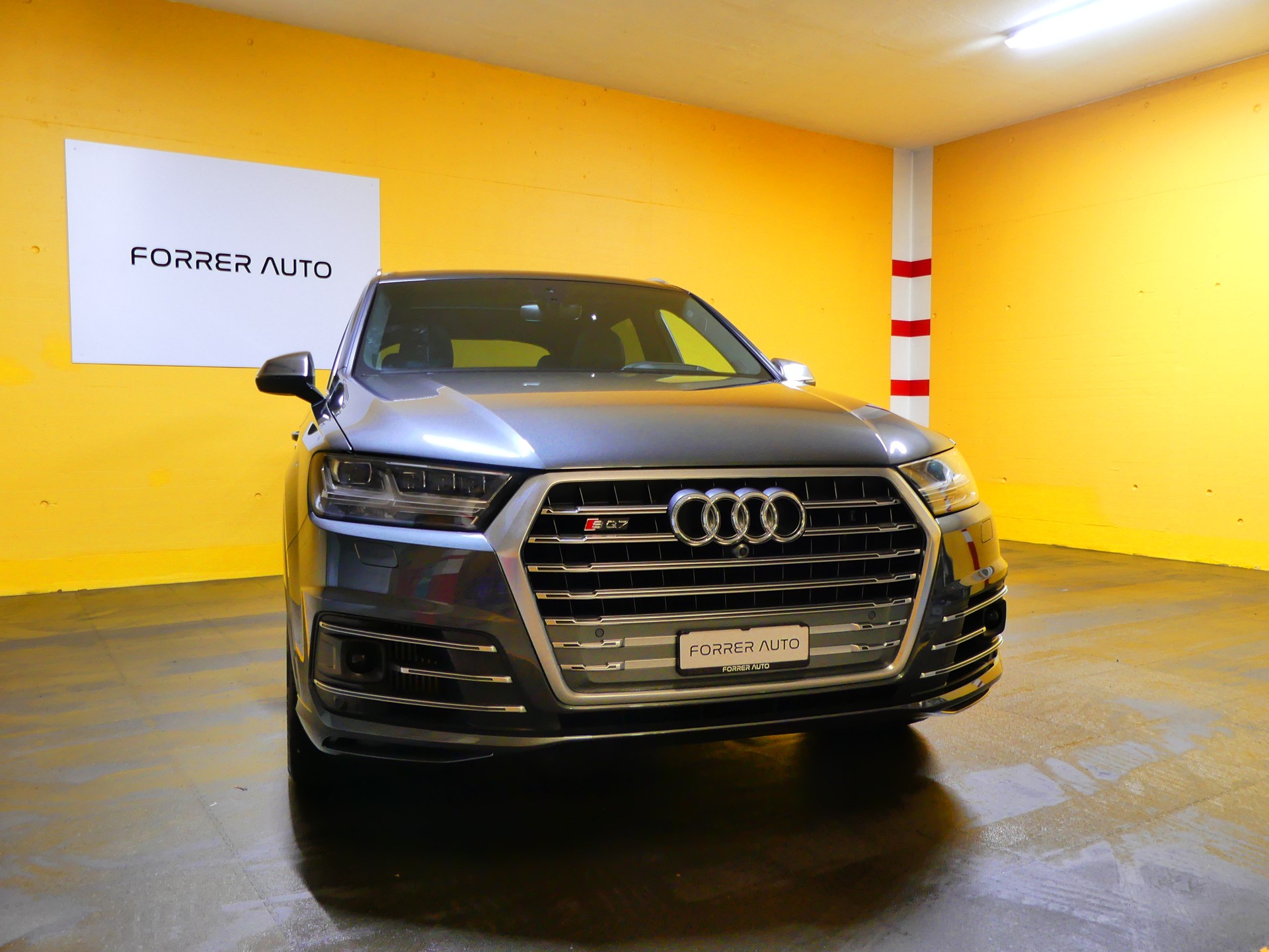 AUDI SQ7 4.0 TDI quattro tiptronic-image-1