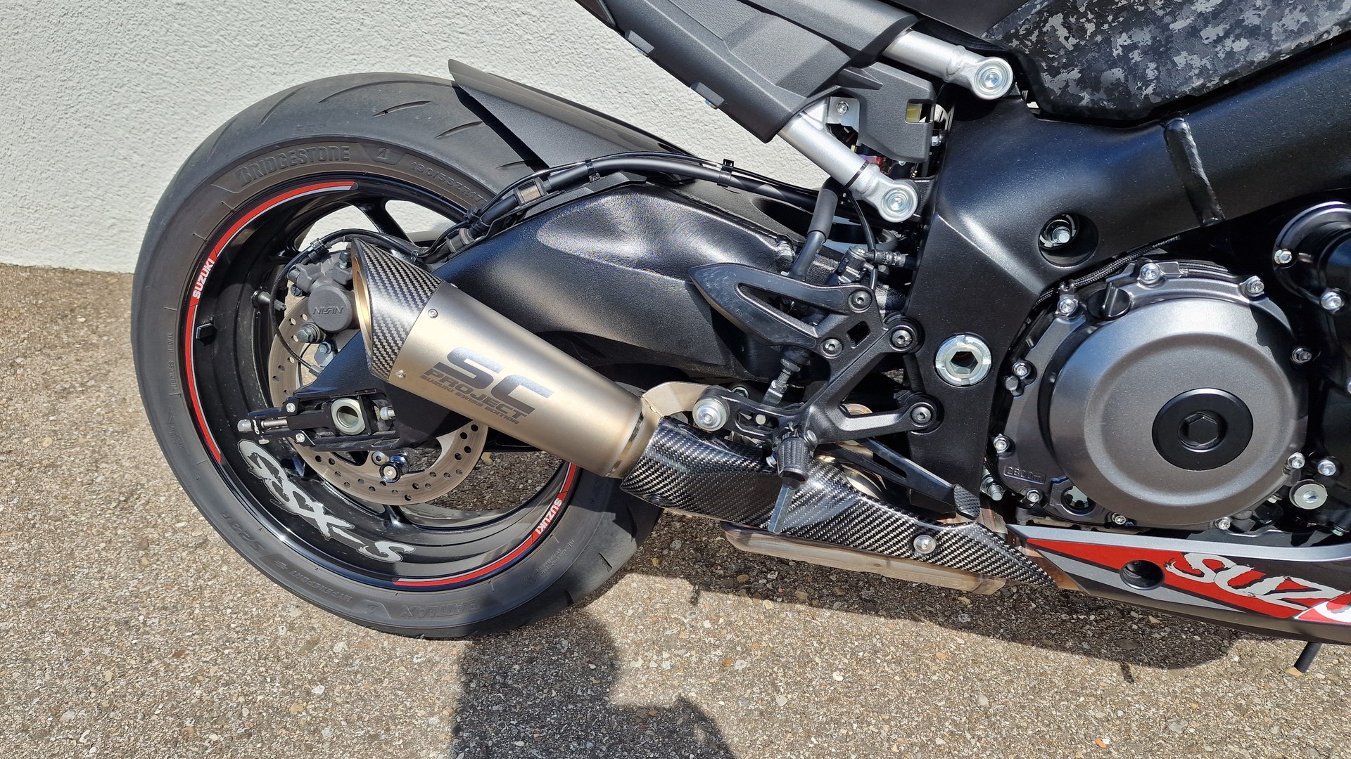SUZUKI GSX-S 1000 EVO-image-4