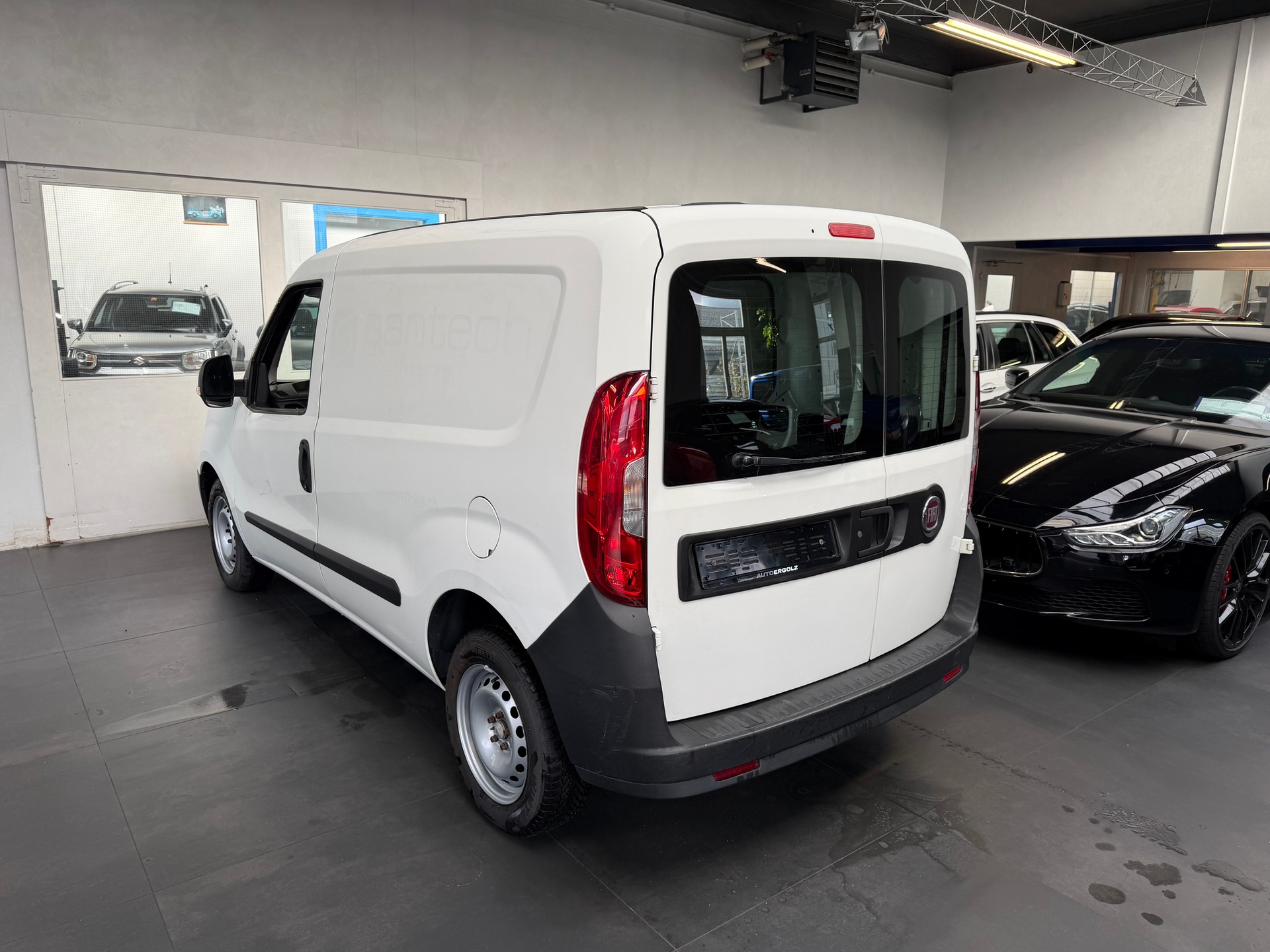 FIAT Doblò 1.3 Multijet Cargo Easy Pro-image-1