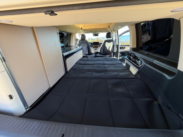 MERCEDES-BENZ Marco Polo 250 d 4M Automat-image-22