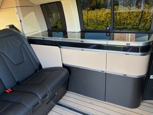 MERCEDES-BENZ Marco Polo 250 d 4M Automat-image-14