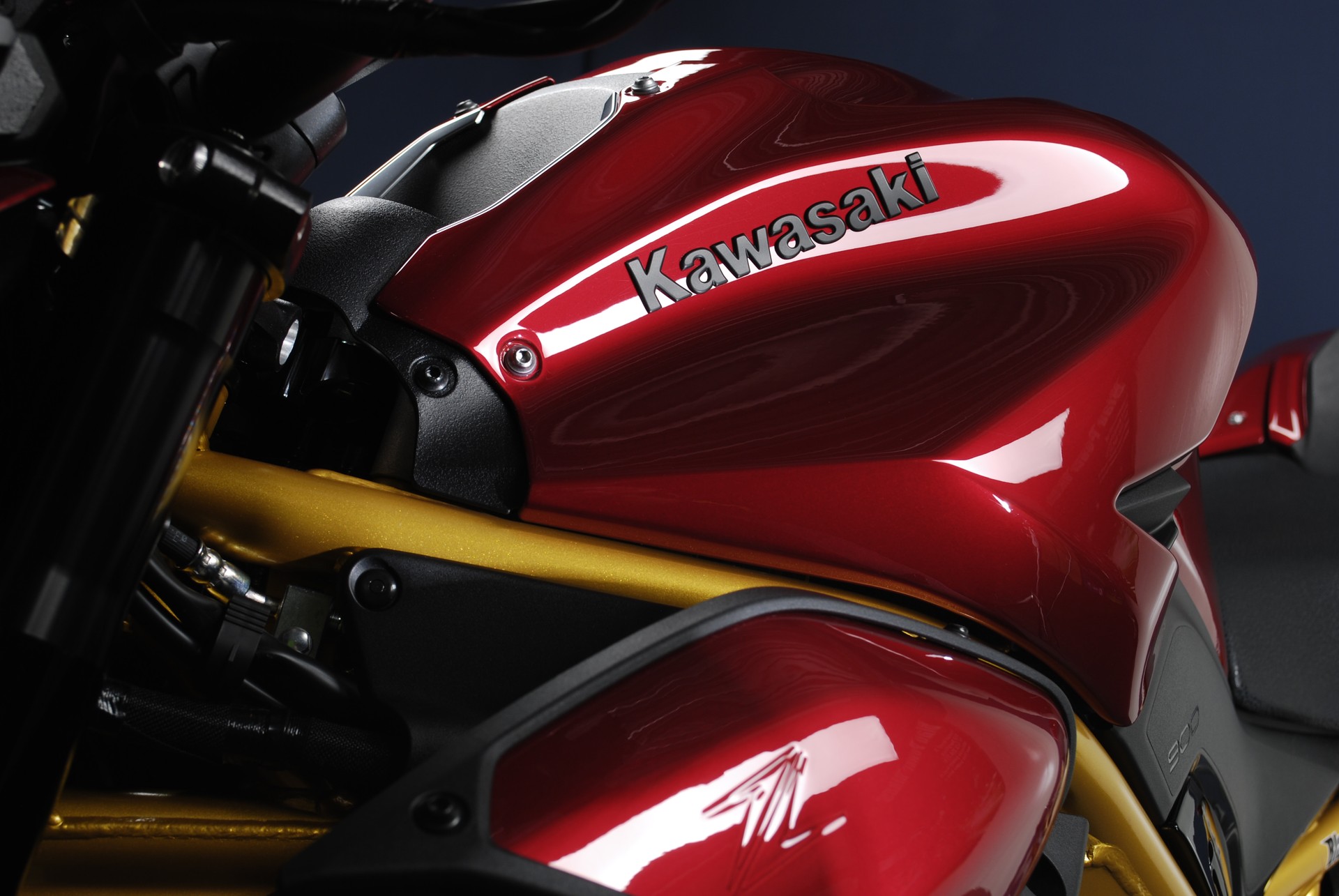 KAWASAKI Z 900 (70kW) MY26 - Sonderumbau-image-15