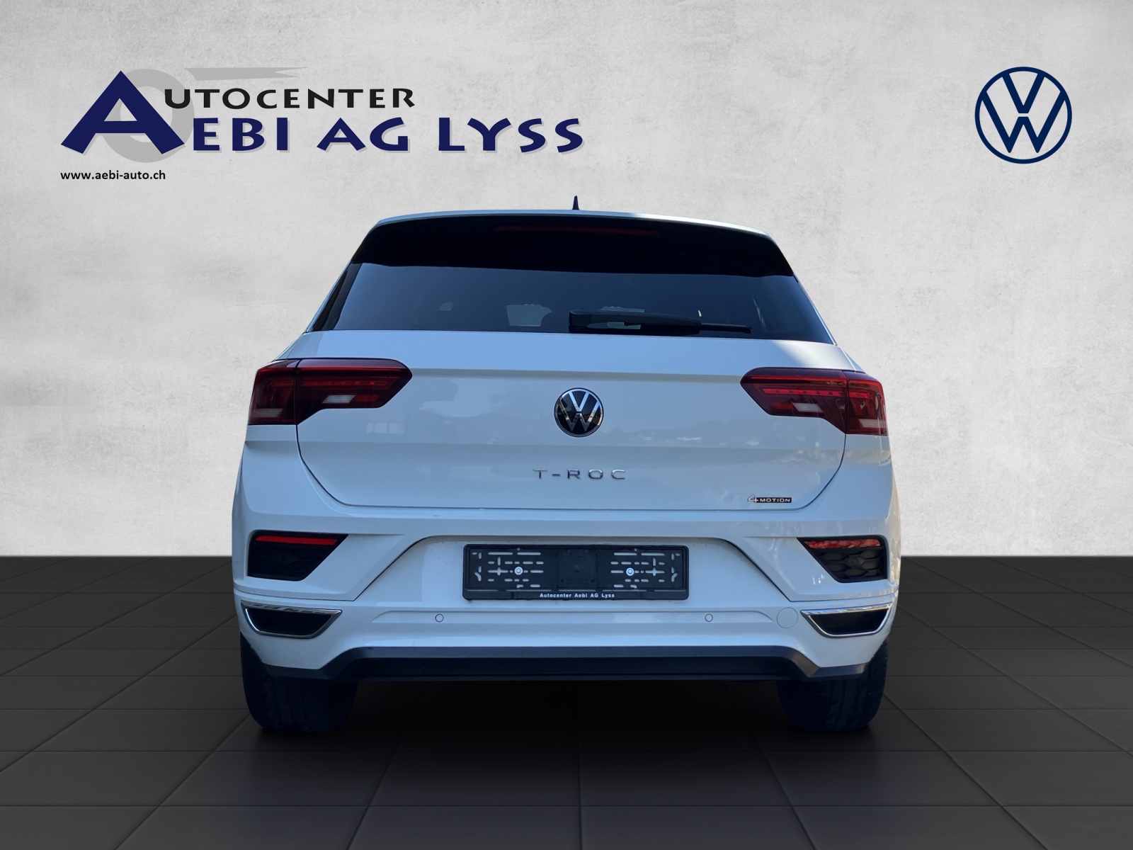 VW T-Roc 2.0 TSI Sport DSG 4Motion-showroom-element-3